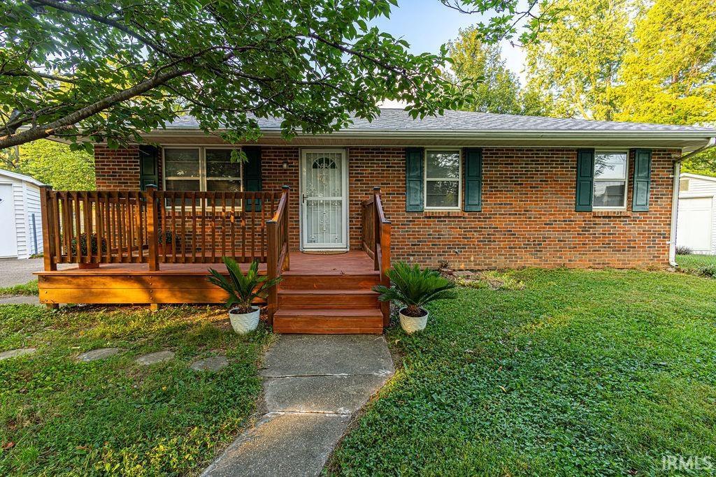 Spring Ct, Evansville, IN 47714