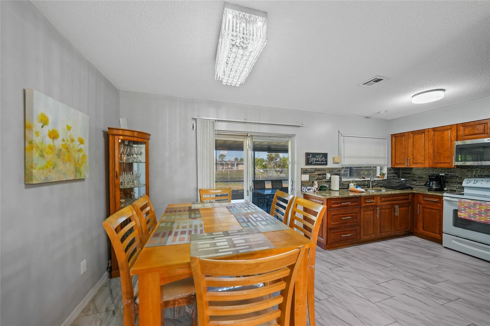 Hariet St, Port Charlotte, FL 33952