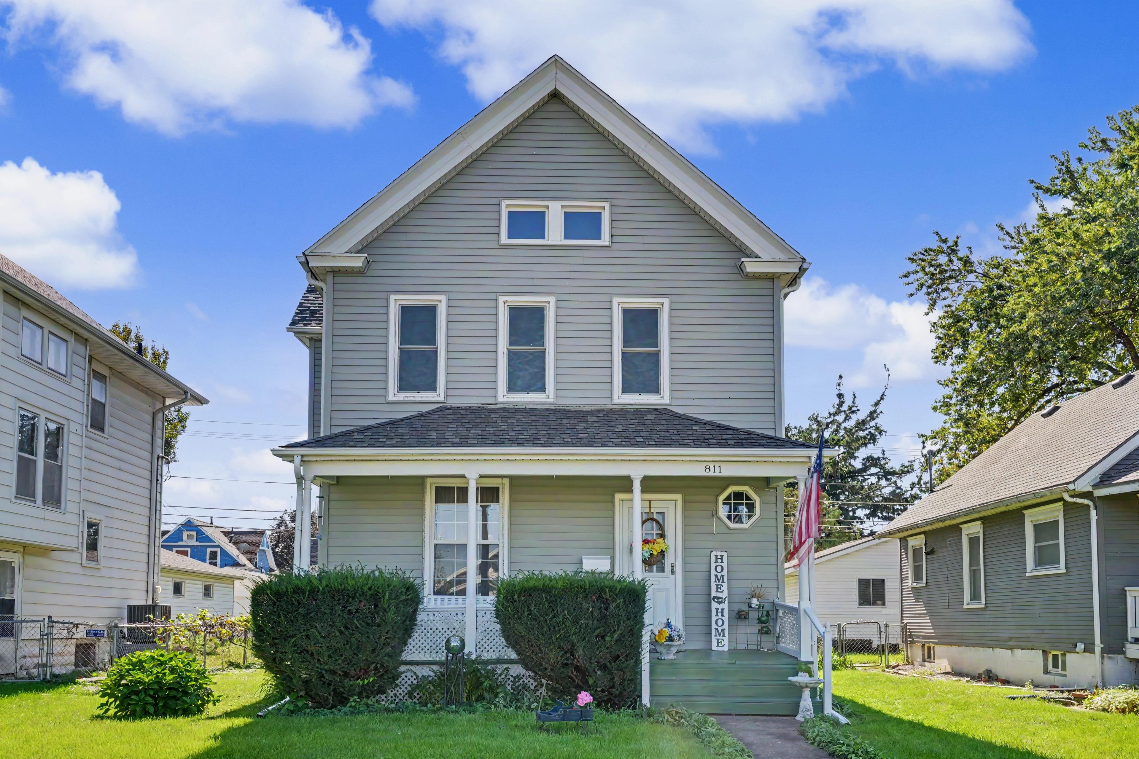 F Ave Nw, Cedar Rapids, IA 52405