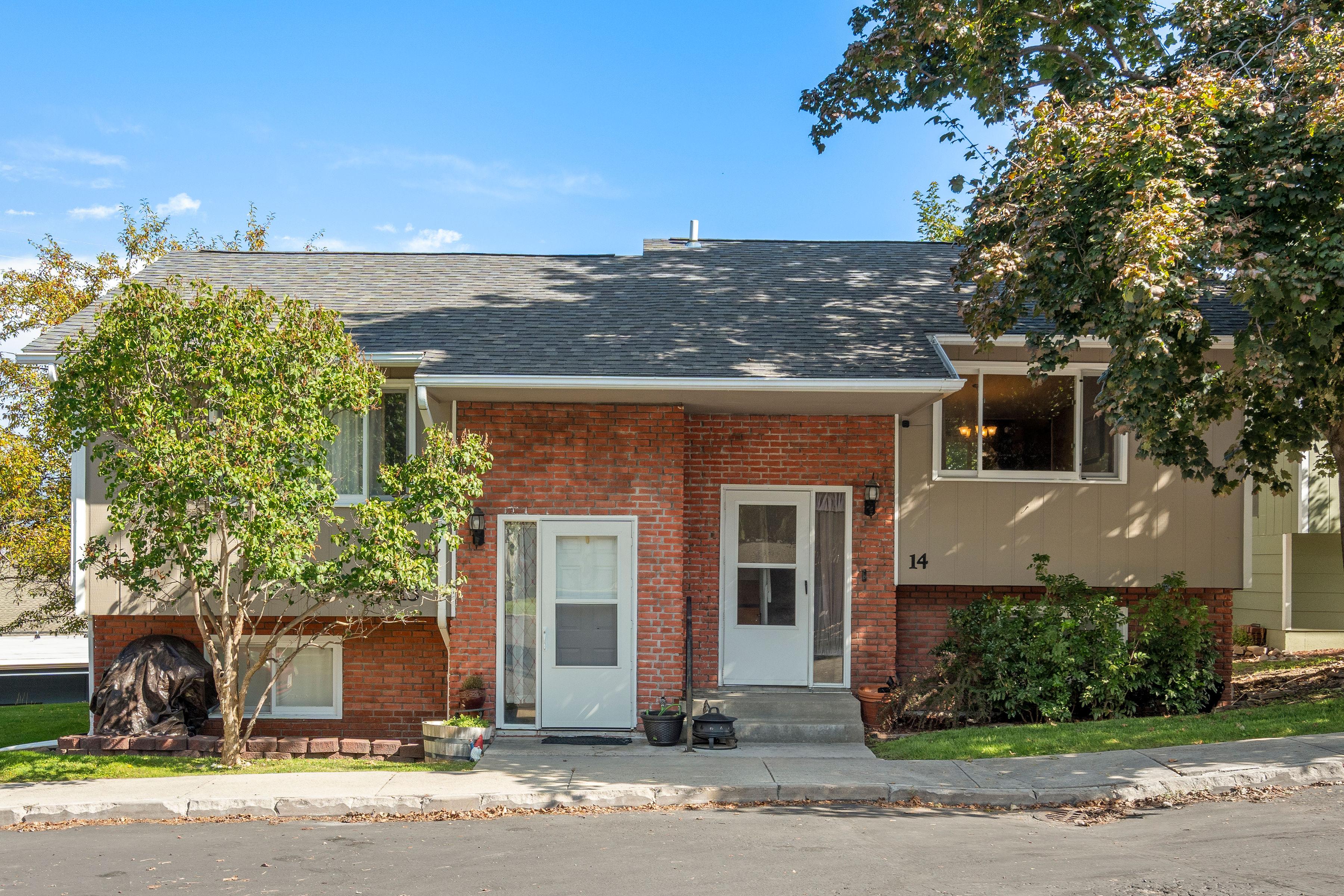 Garland Dr, Missoula, MT 59803