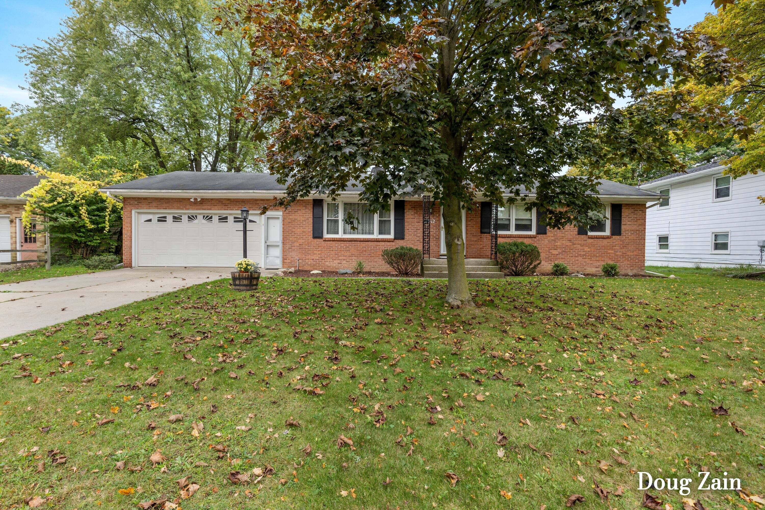 Stilesgate St Se, Grand Rapids, MI 49508