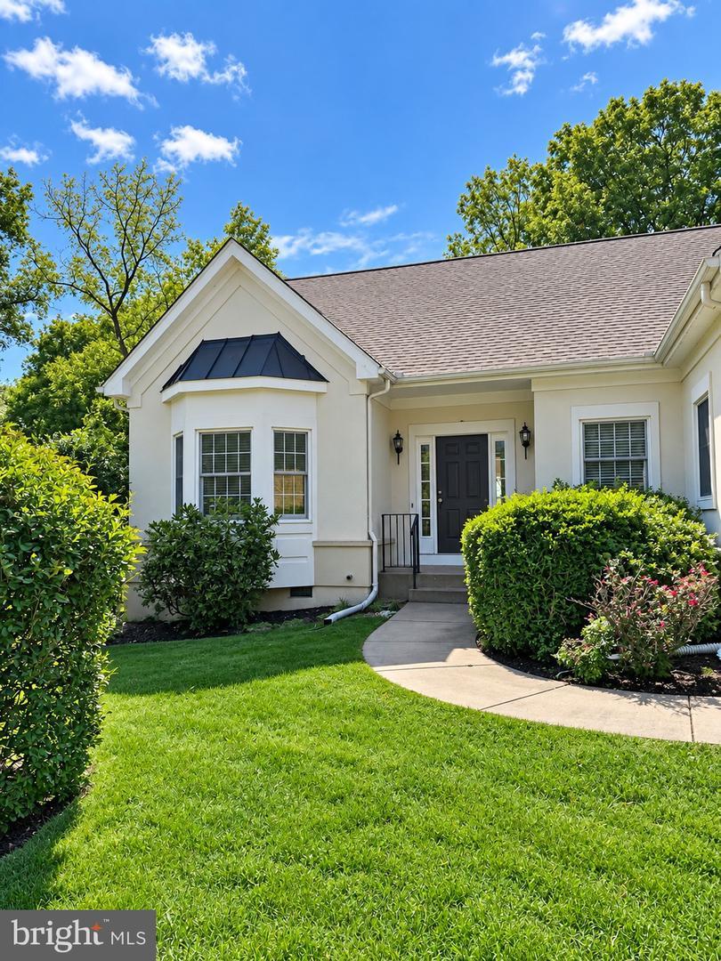 Fernbank Dr, Shepherdstown, WV 25443