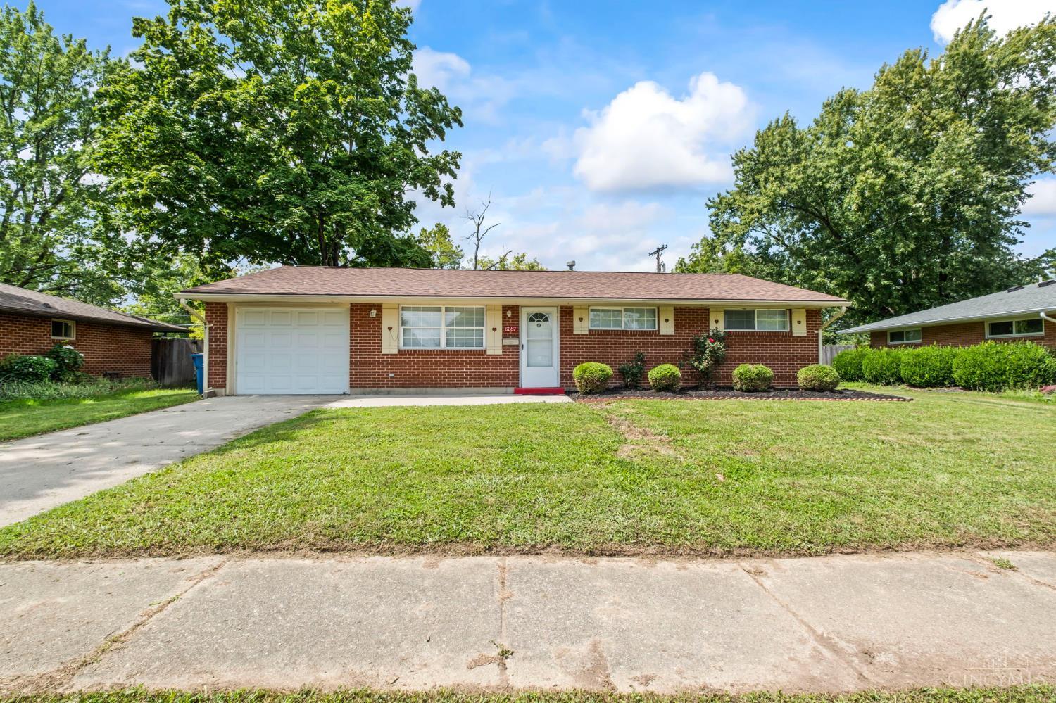 Hubbard Dr, Dayton, OH 45424