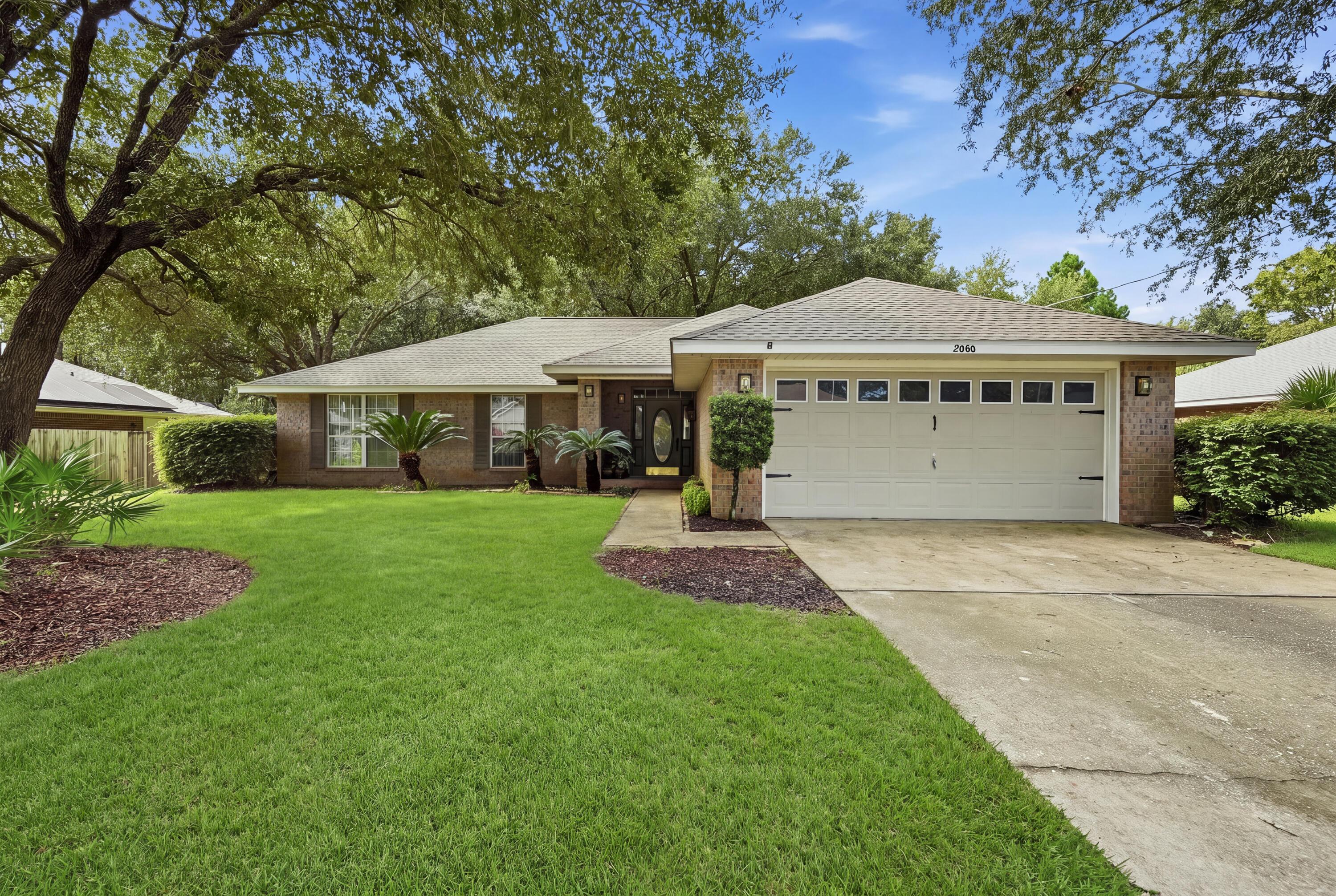 Alfred Blvd, Navarre, FL 32566