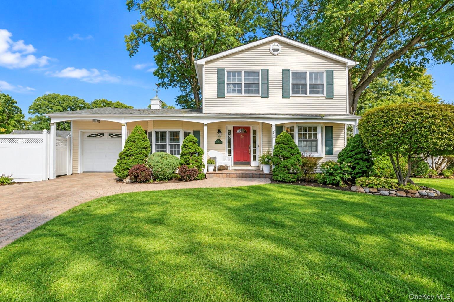 Birch St, Lake Grove, NY 11755
