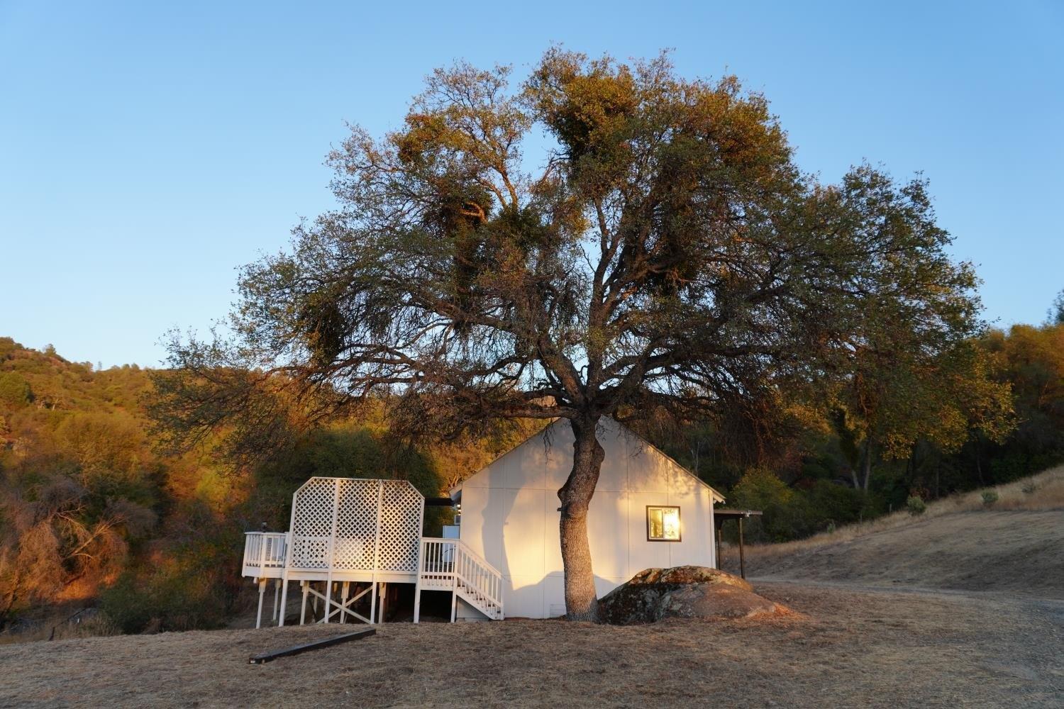 Usona Rd, Mariposa, CA 95338