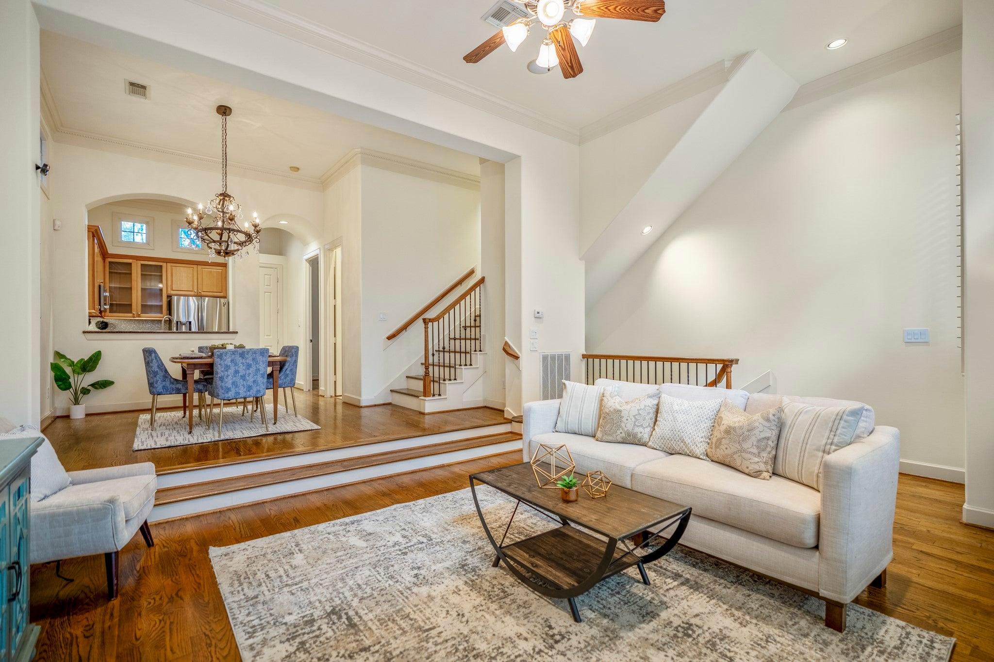 La Branch St, Houston, TX 77004