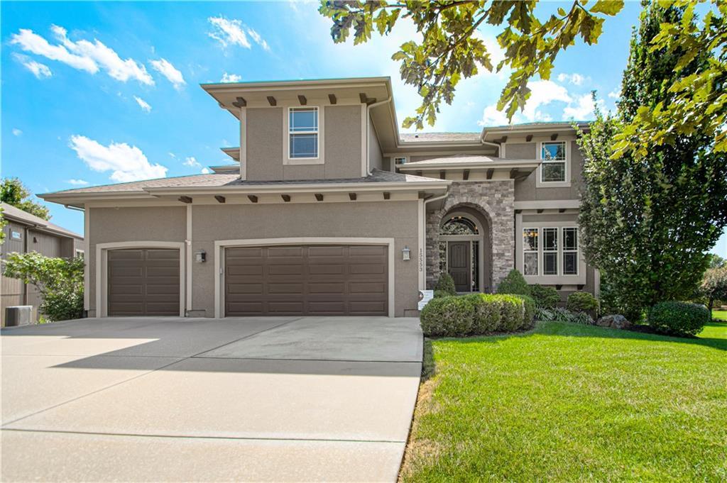 W 163rd Ter, Olathe, KS 66062