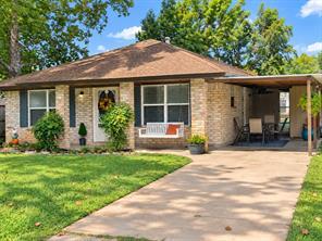 W Mahan St, Richwood, TX 77531