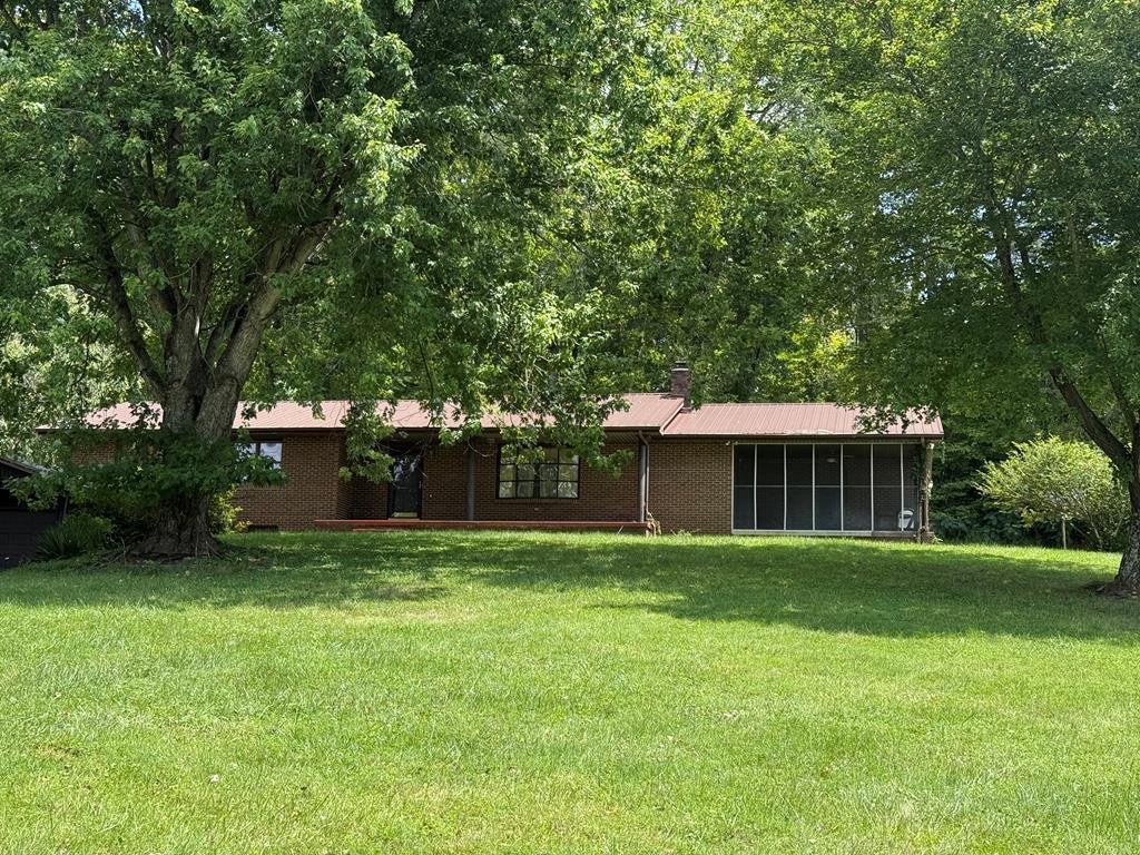 Flatgap Dr, Flatgap, KY 41219