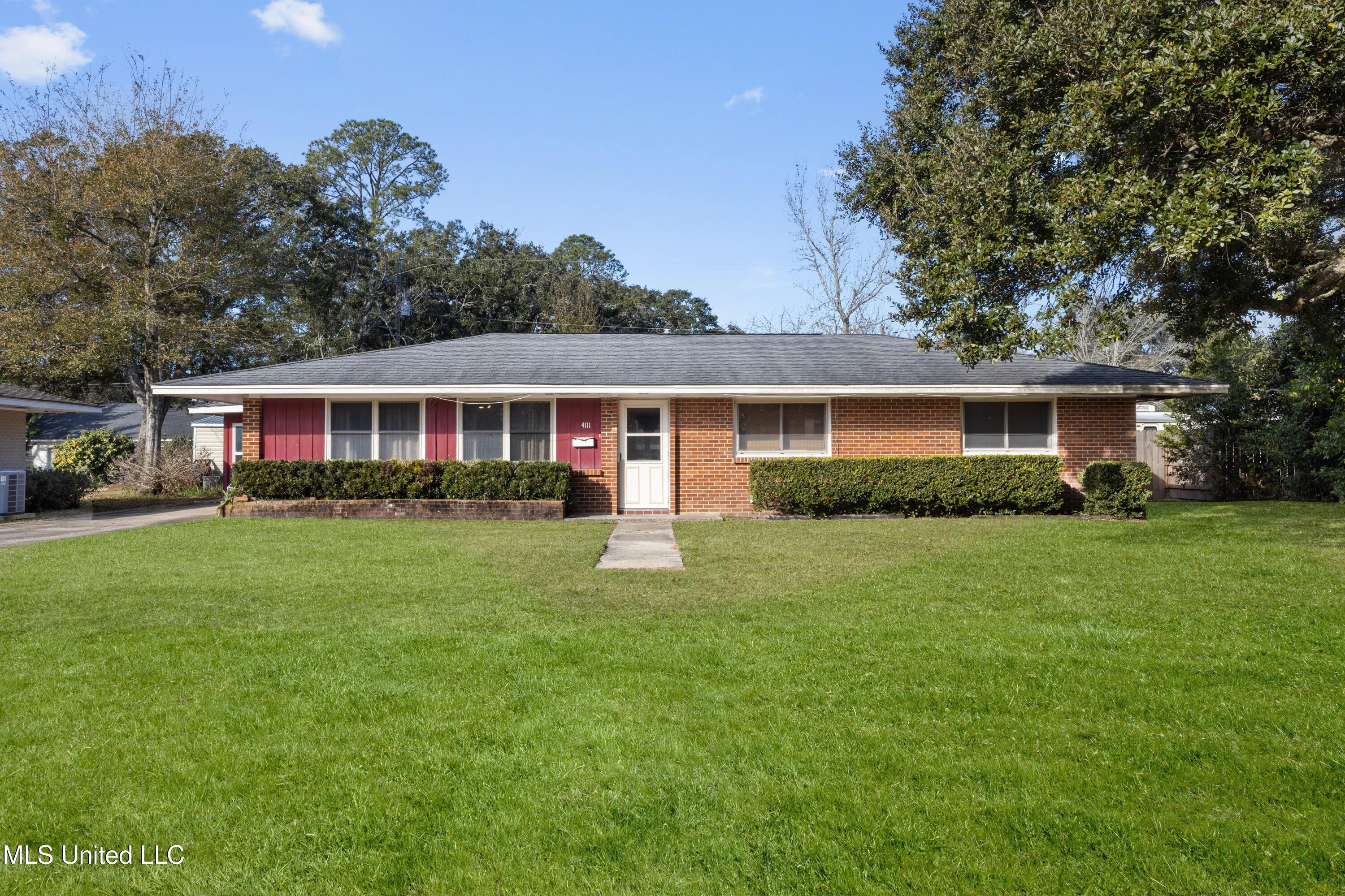 Washington Ave, Gulfport, MS 39507
