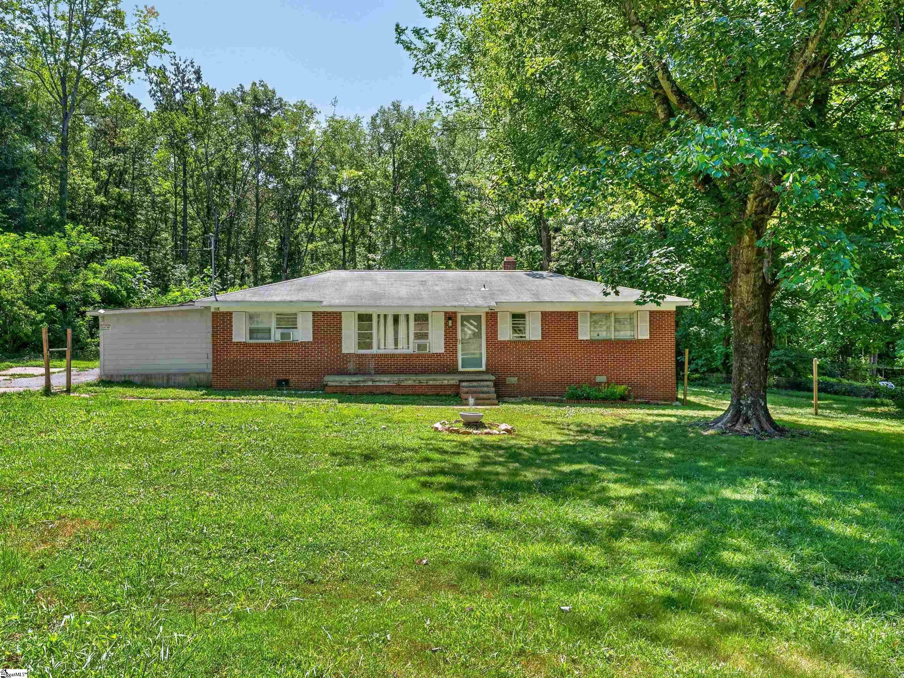 Belue Mill Rd, Landrum, SC 29356