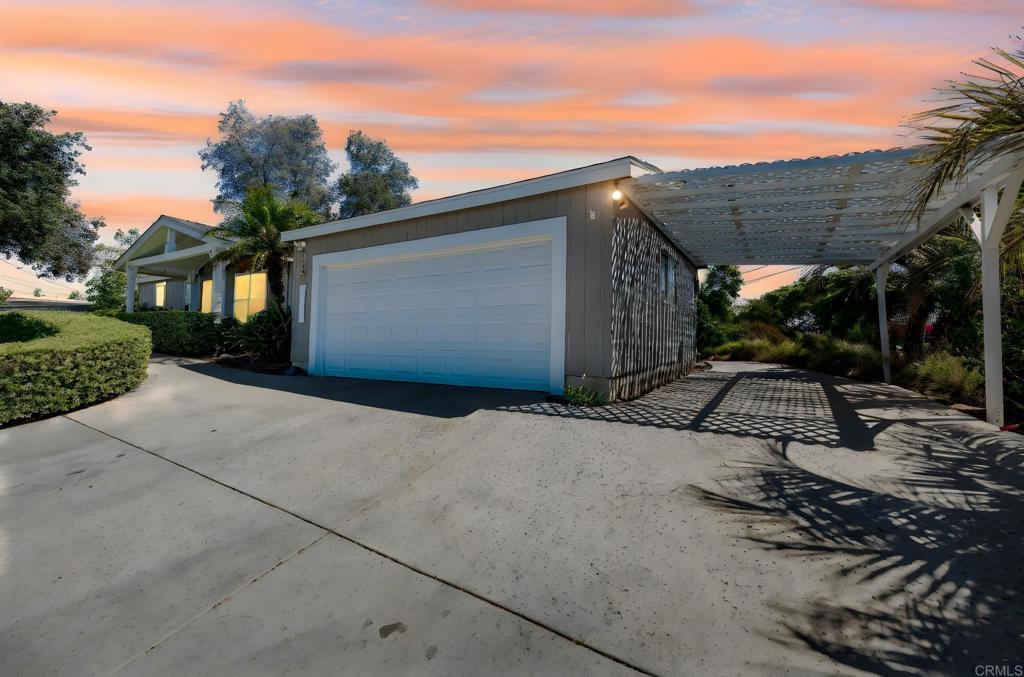 Astro Ct, Vista, CA 92083