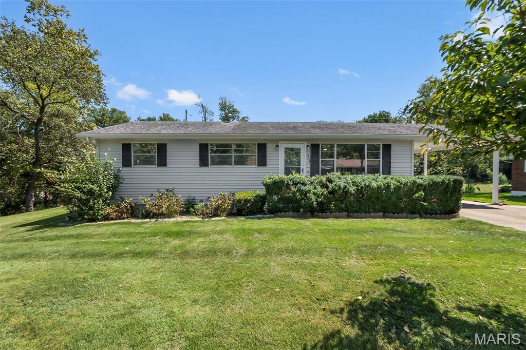 Howell St, Cape Girardeau, MO 63701
