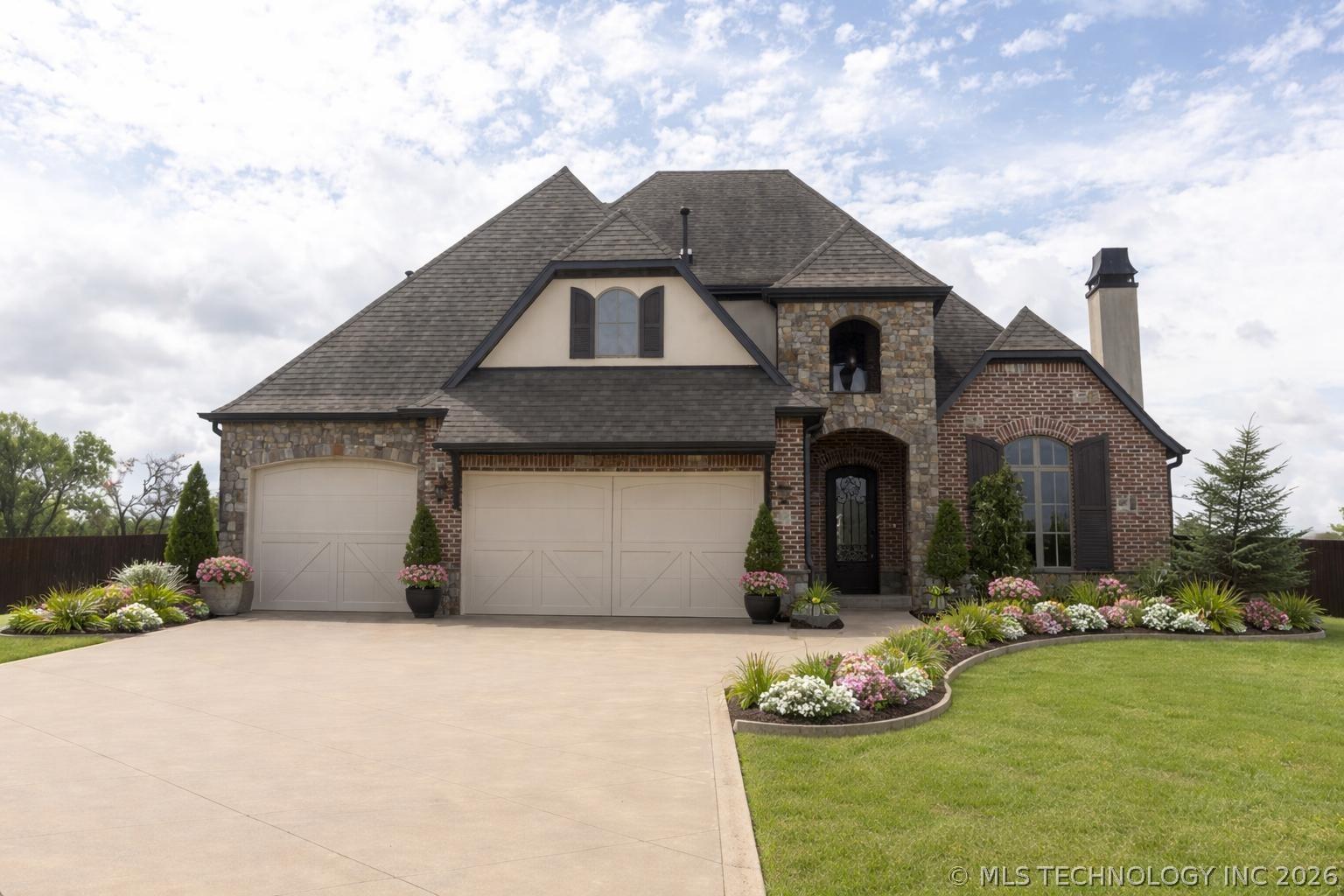 E 176th St S, Mounds, OK 74047