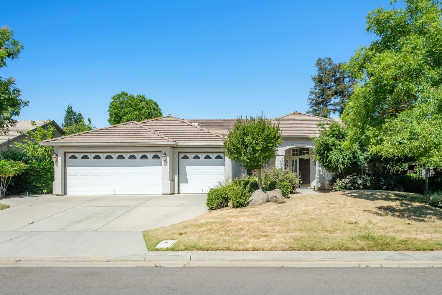 N Selland Ave, Fresno, CA 93711