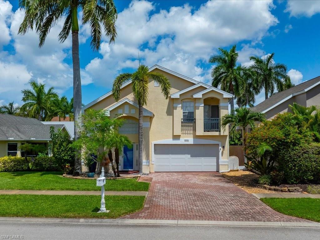 Kent Dr, Naples, FL 34112