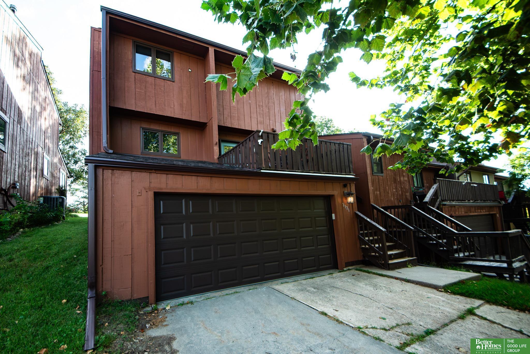 N 79th Plz, Omaha, NE 68122