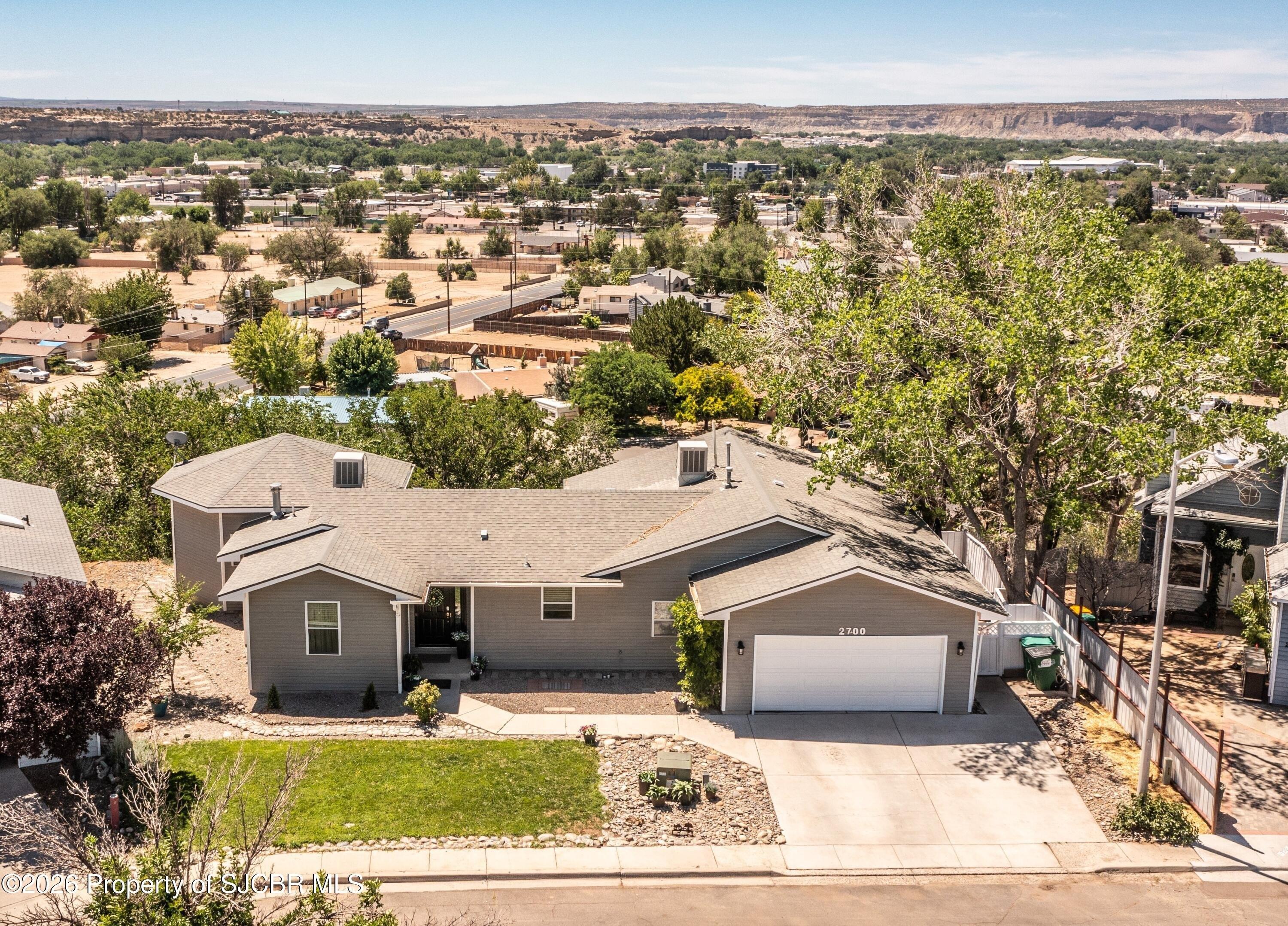 Eastridge Ct, Farmington, NM 87401