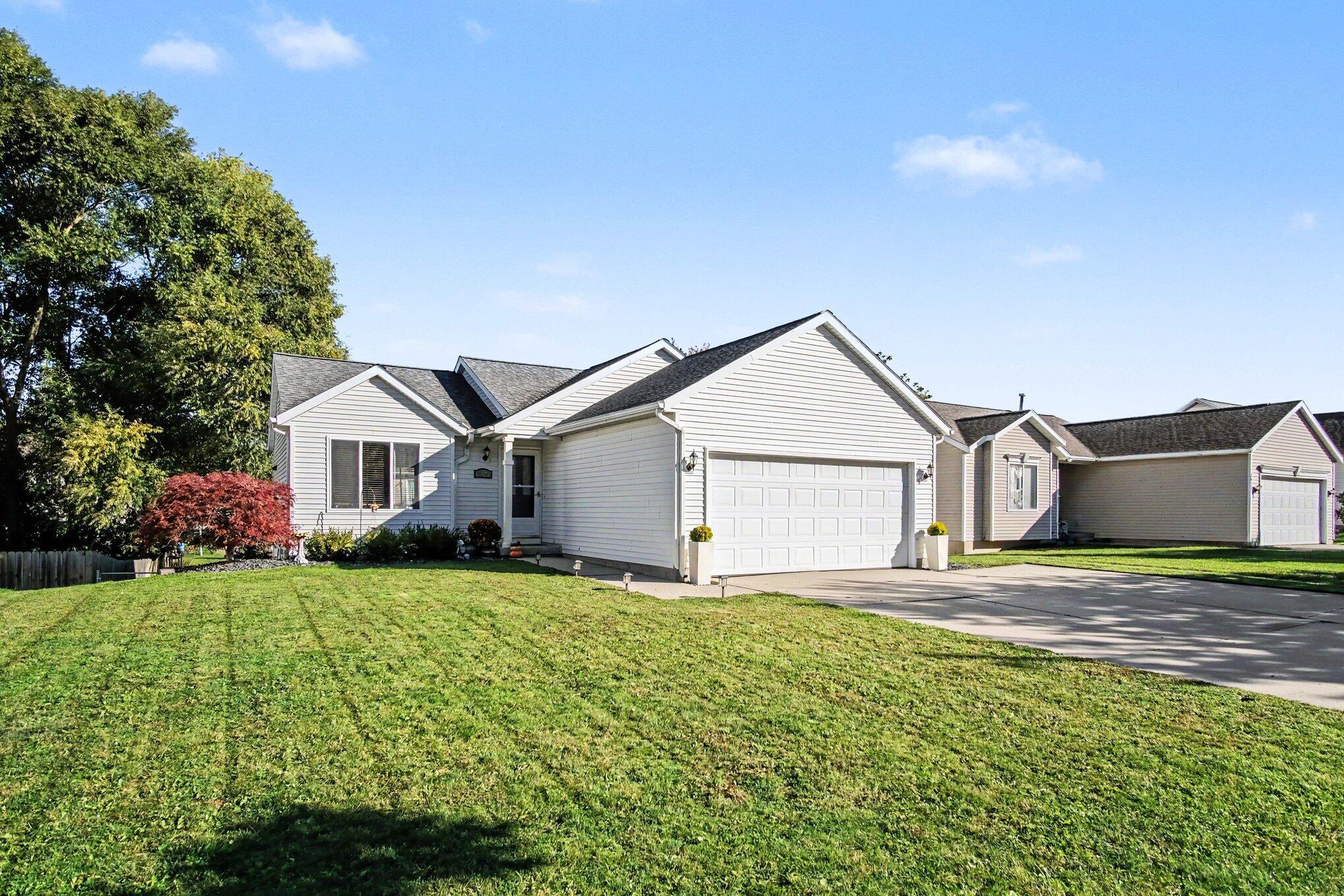 Stonewood St Nw, Grand Rapids, MI 49504