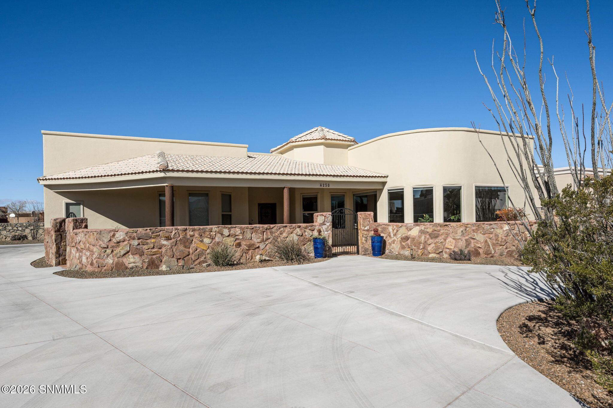 Salvia Loop, Las Cruces, NM 88011