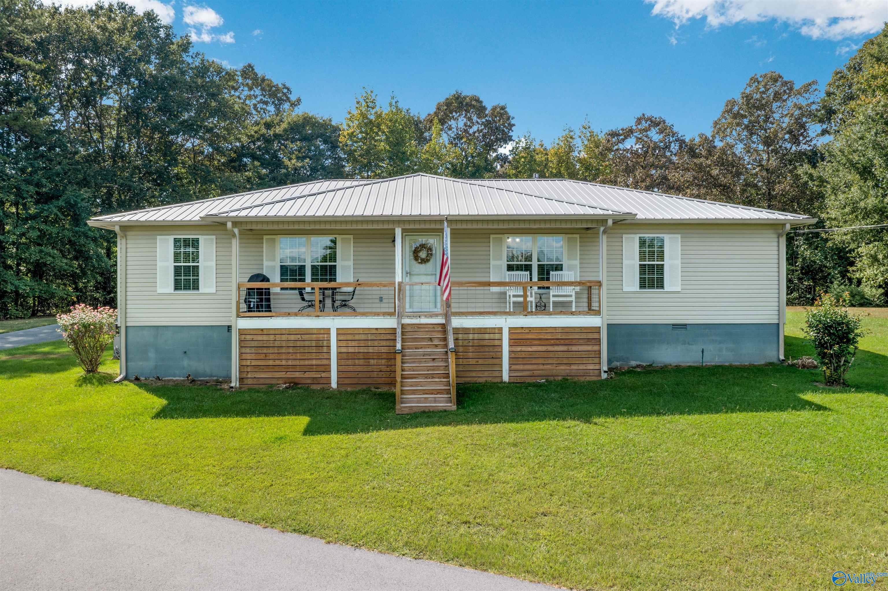Wesley Ln, Attalla, AL 35954