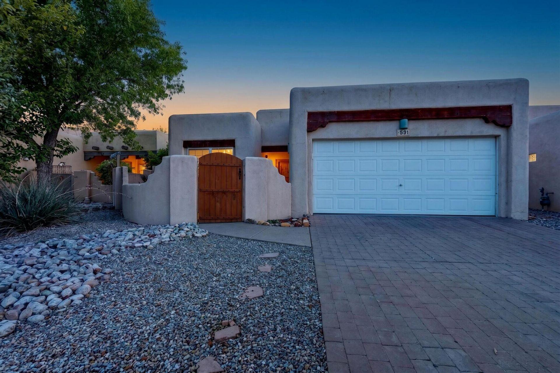 Via Patria Sw, Albuquerque, NM 87121