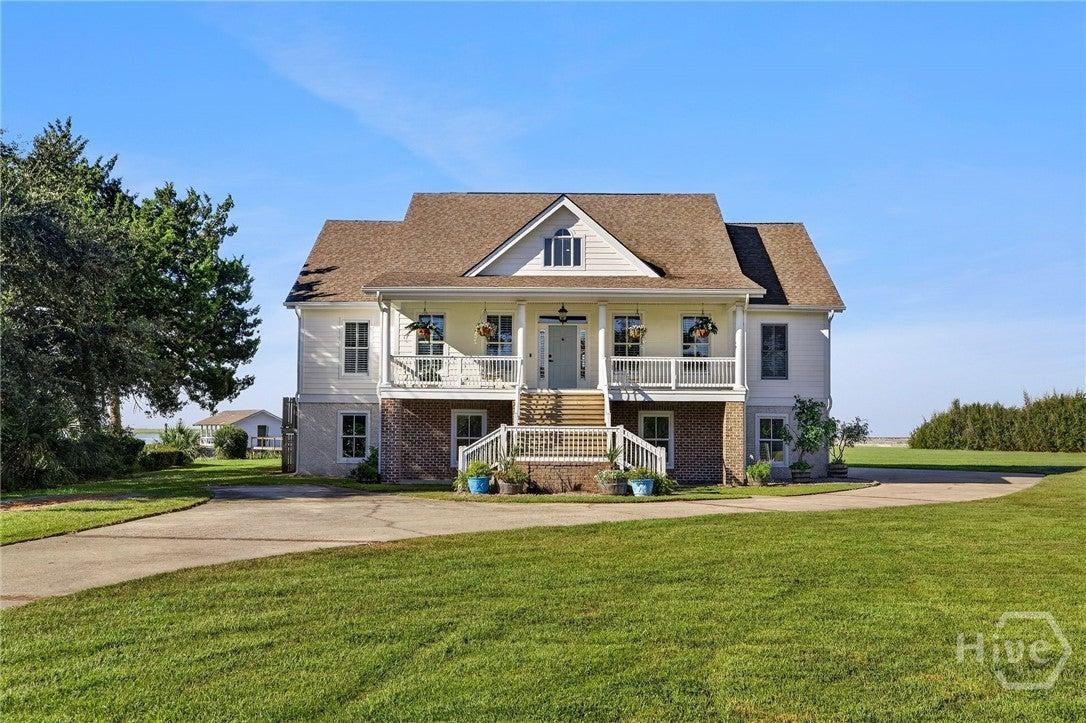 Amanda Dr, Savannah, GA 31406