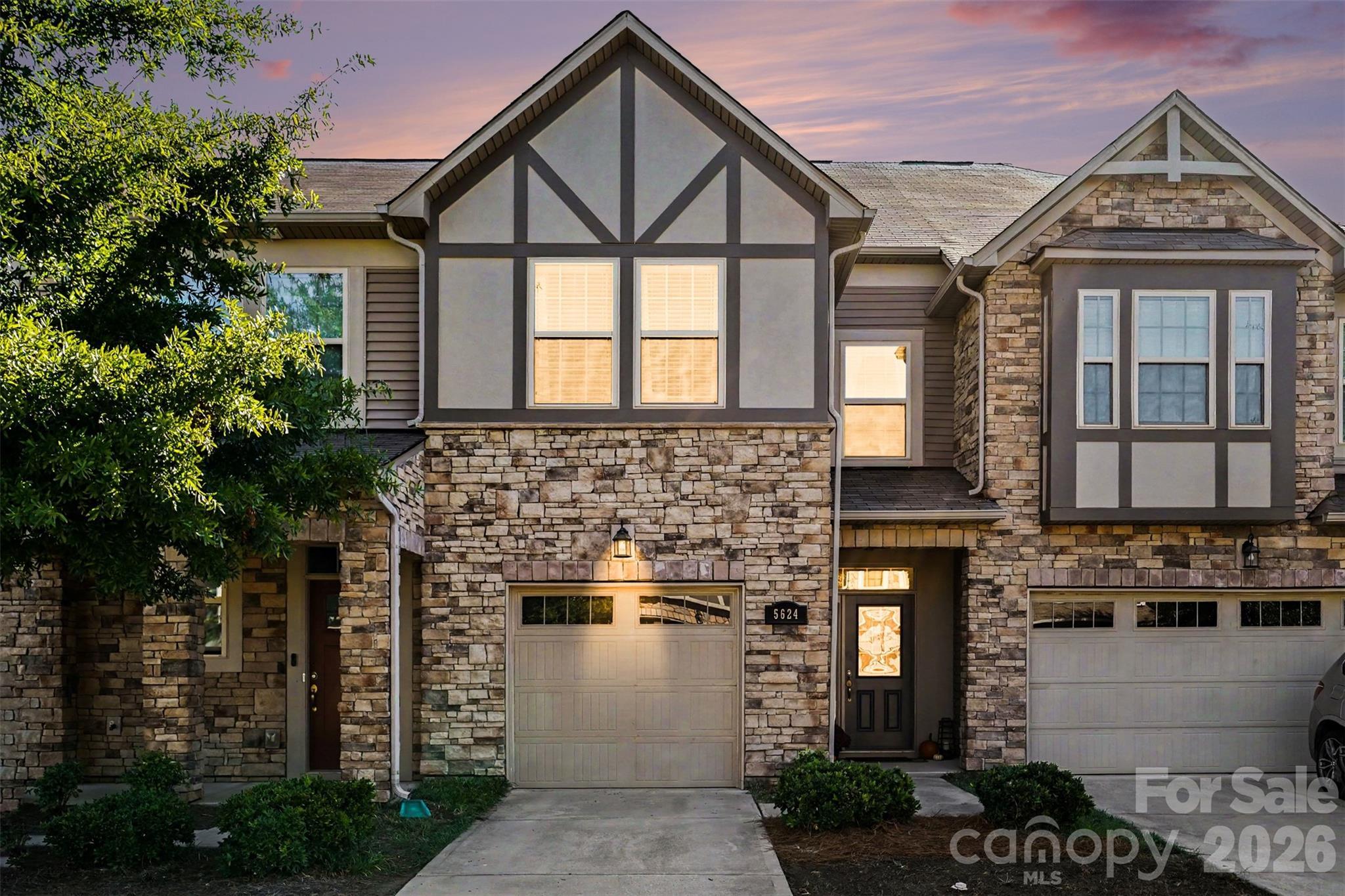 Garrow Glen Rd, Charlotte, NC 28278