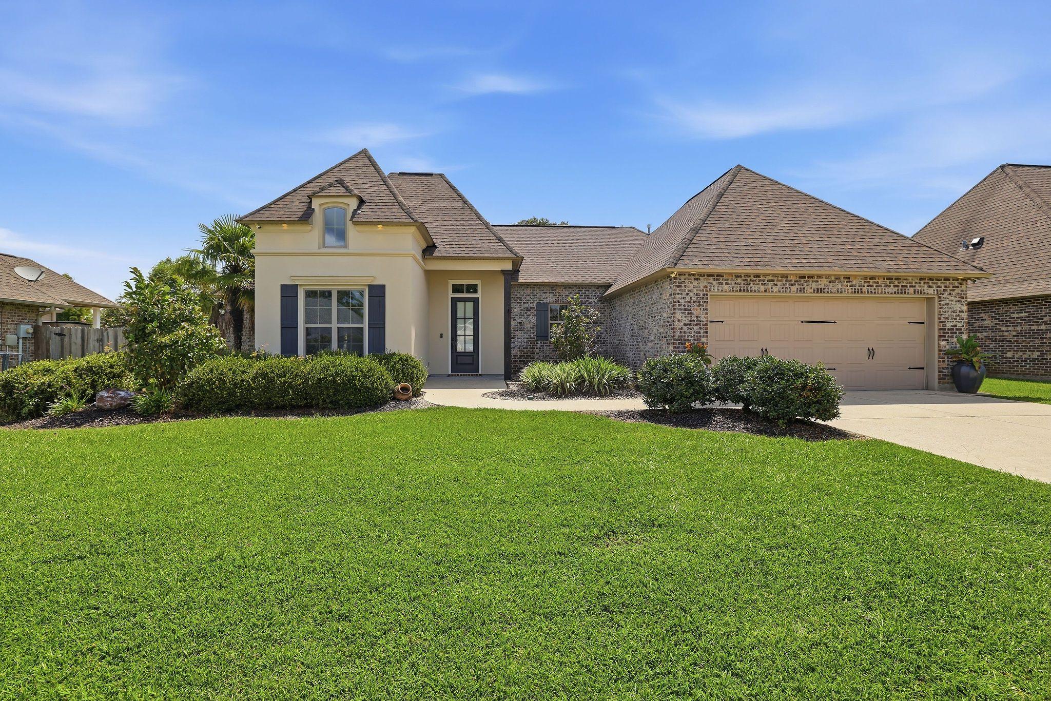 Hayley Dr, Hammond, LA 70403