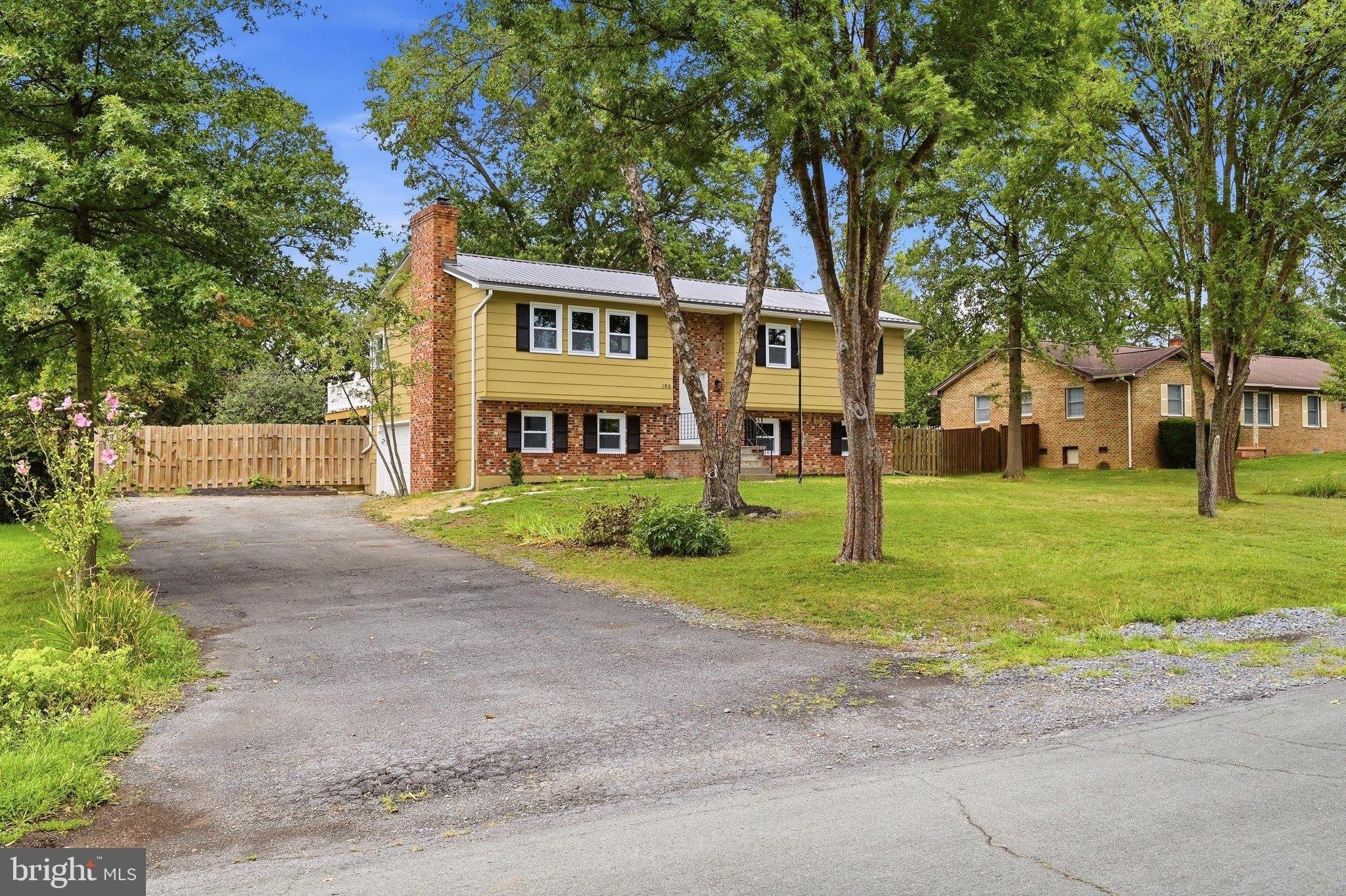 Wythe Ave, Stephens City, VA 22655