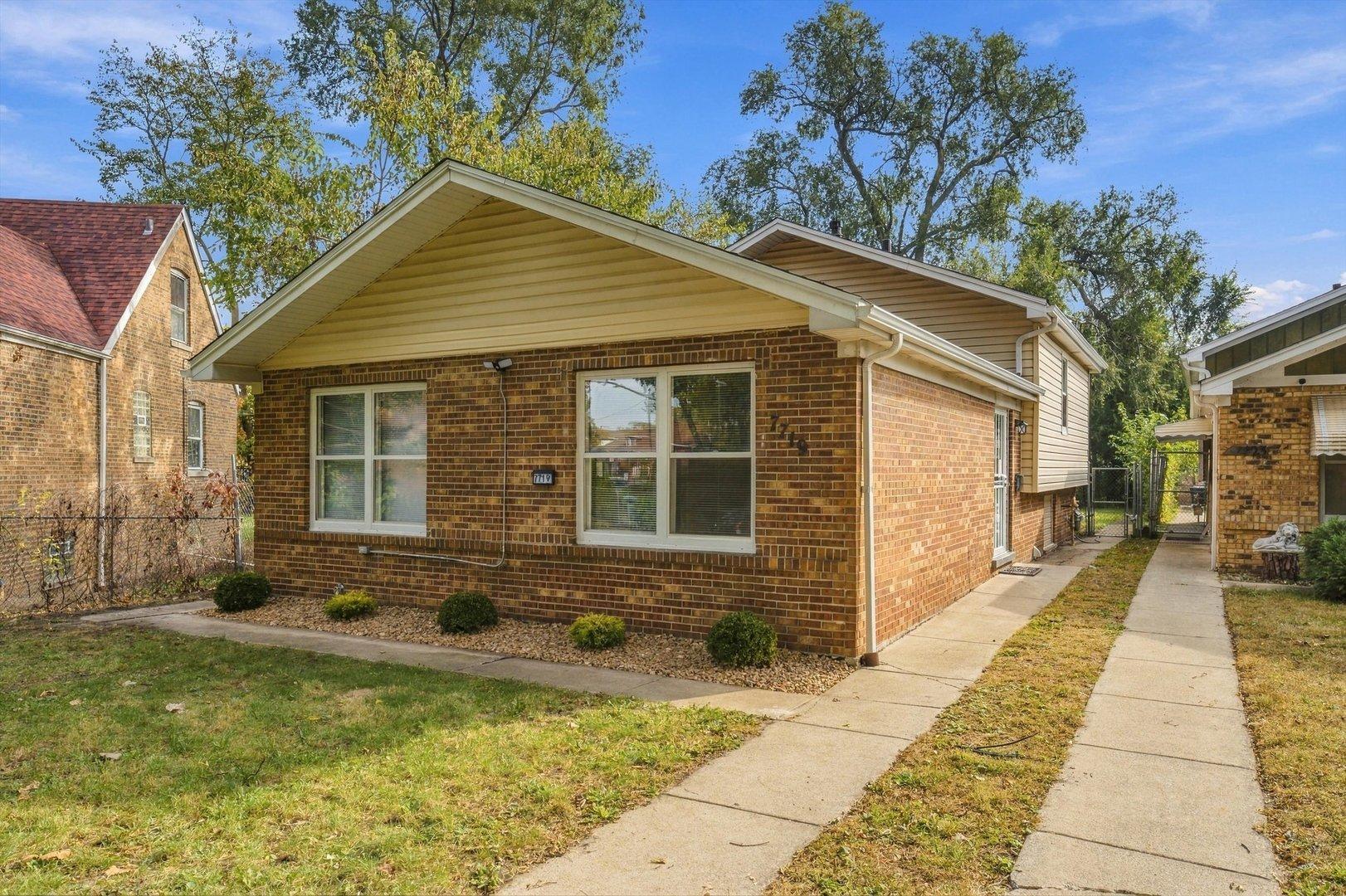 S Merrill Ave, Chicago, IL 60649