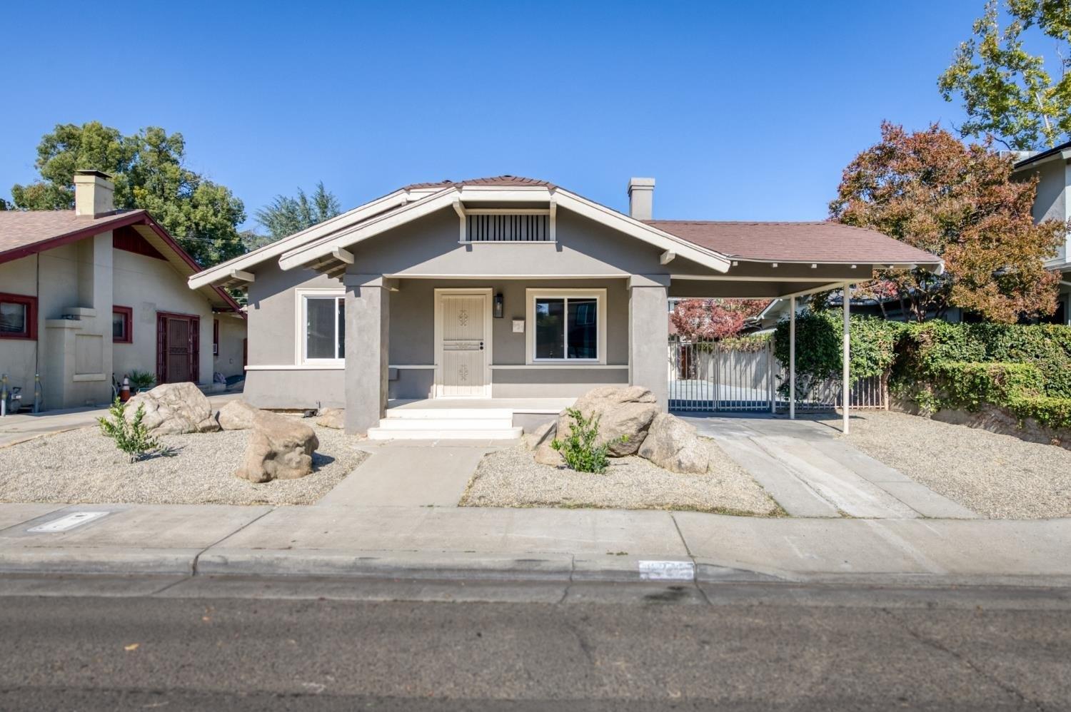 E Mckinley Ave, Fresno, CA 93728