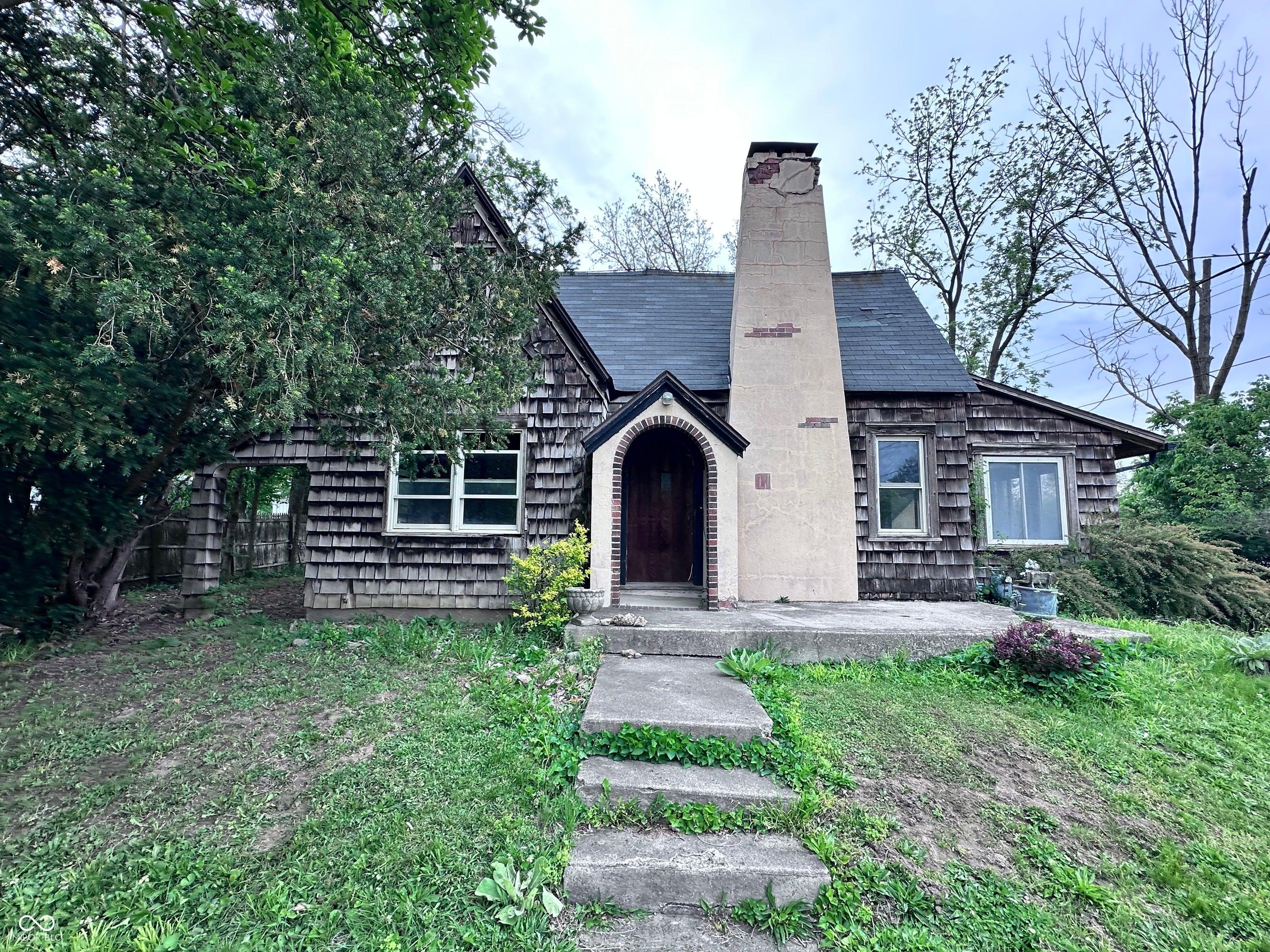 E Washington St, Greencastle, IN 46135