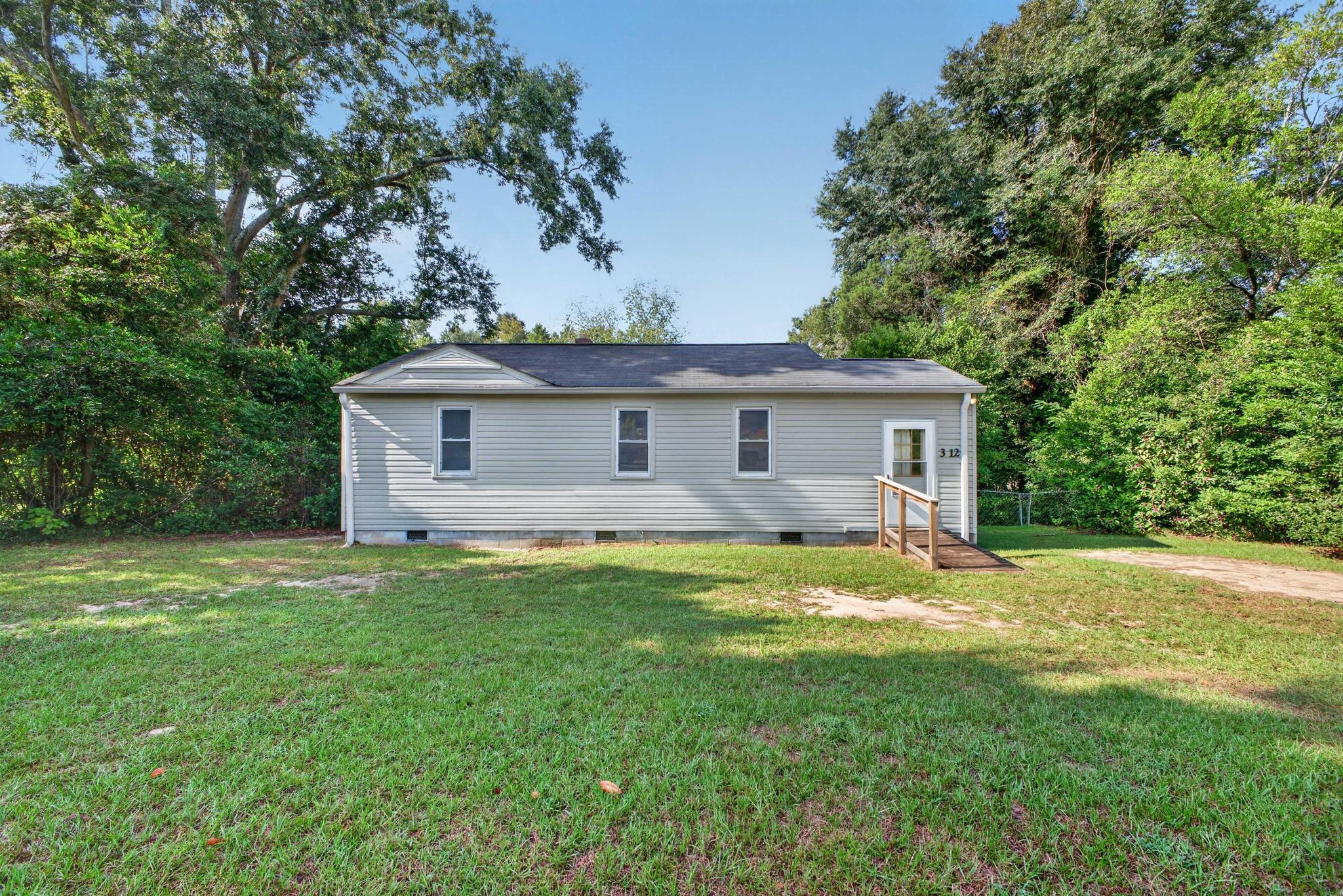 1st St, Jackson, SC 29831