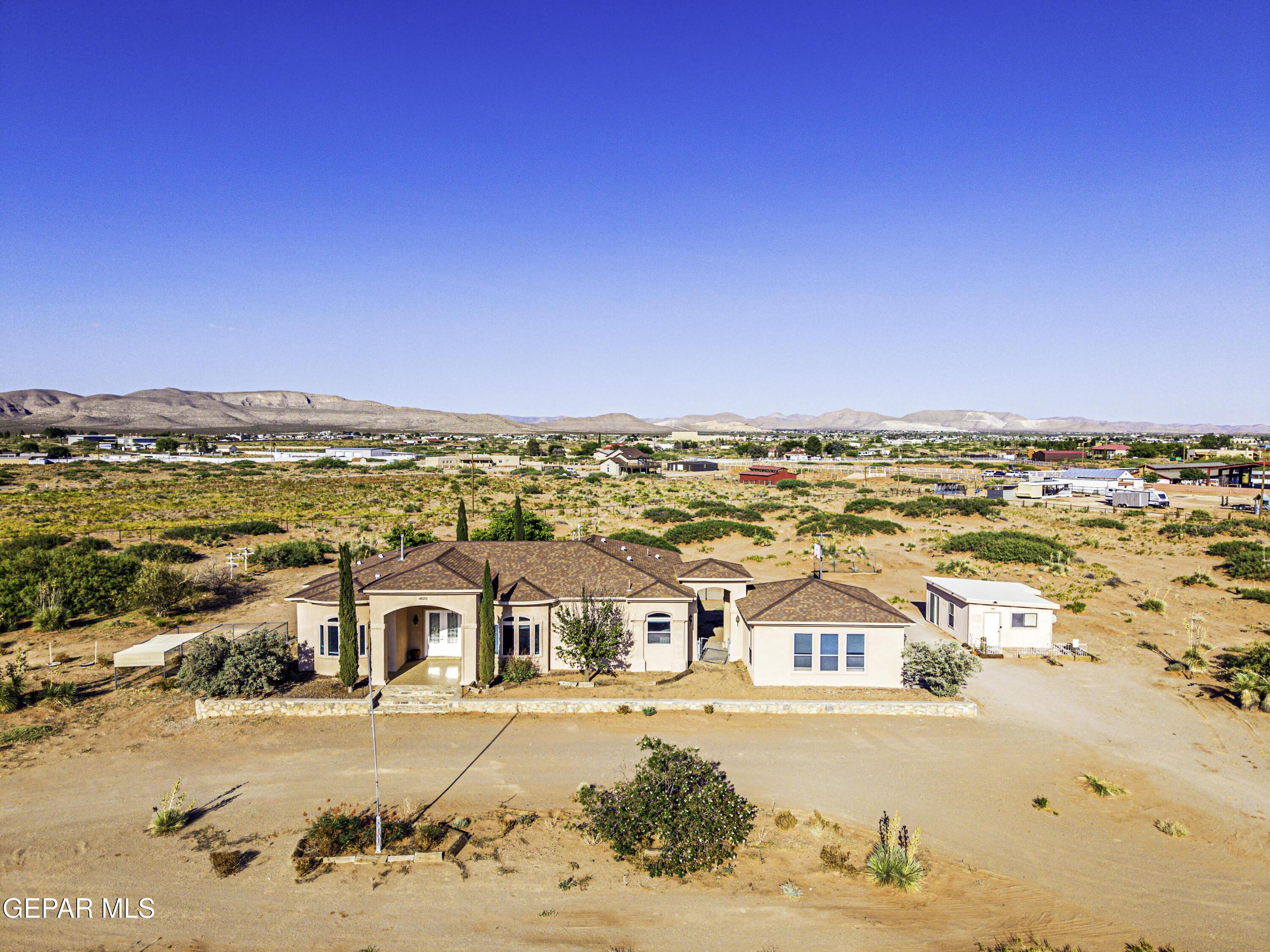 Desert Willow Dr, El Paso, TX 79938