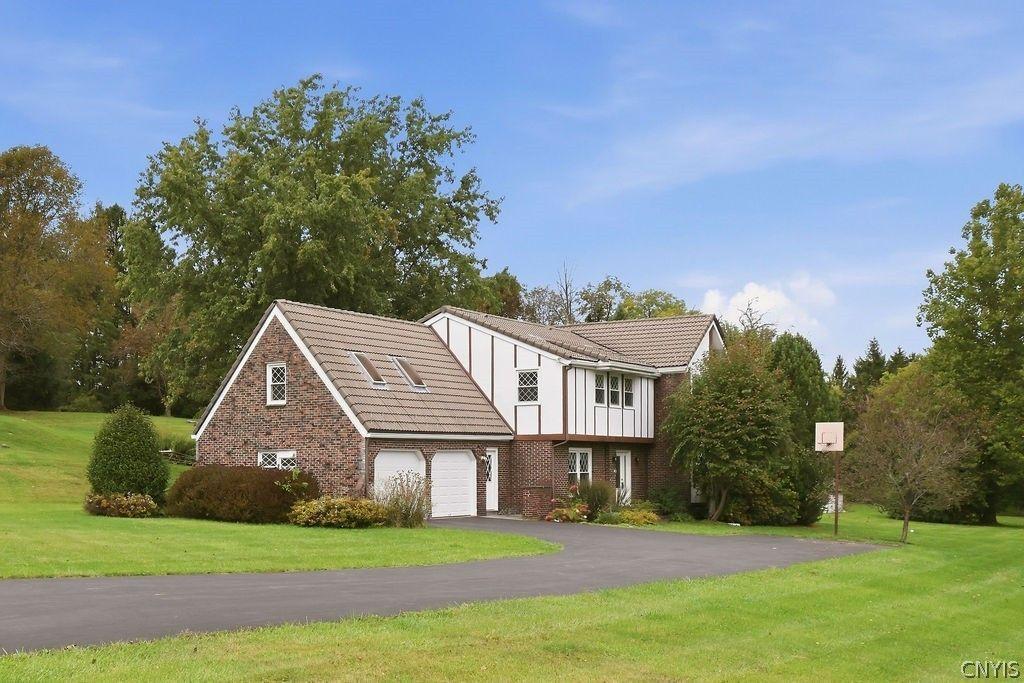 Tucker Rd, Syracuse, NY 13215