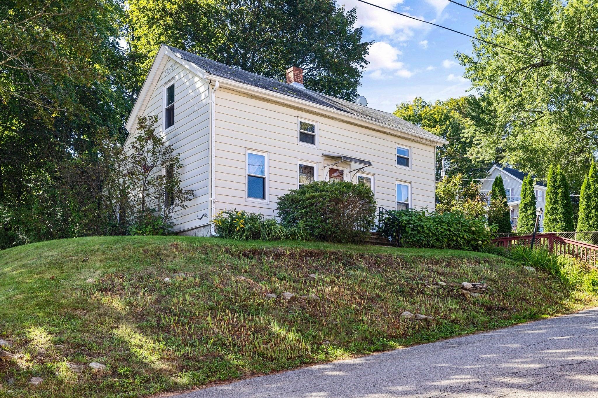 Prospect St, Spencer, MA 01562