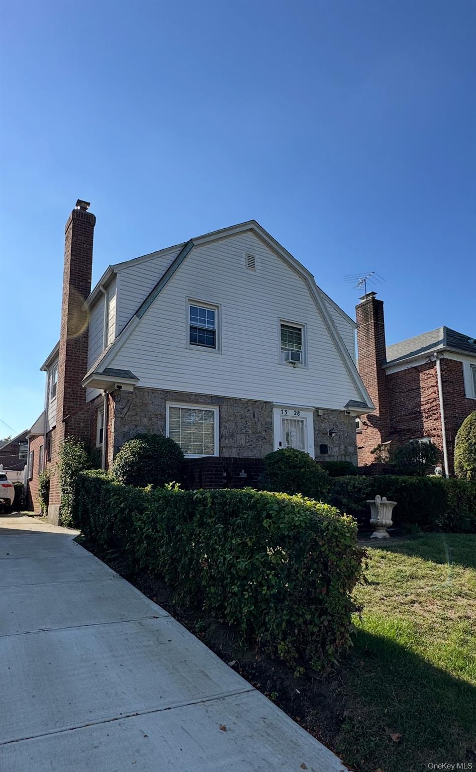 196th St, Fresh Meadows, NY 11366