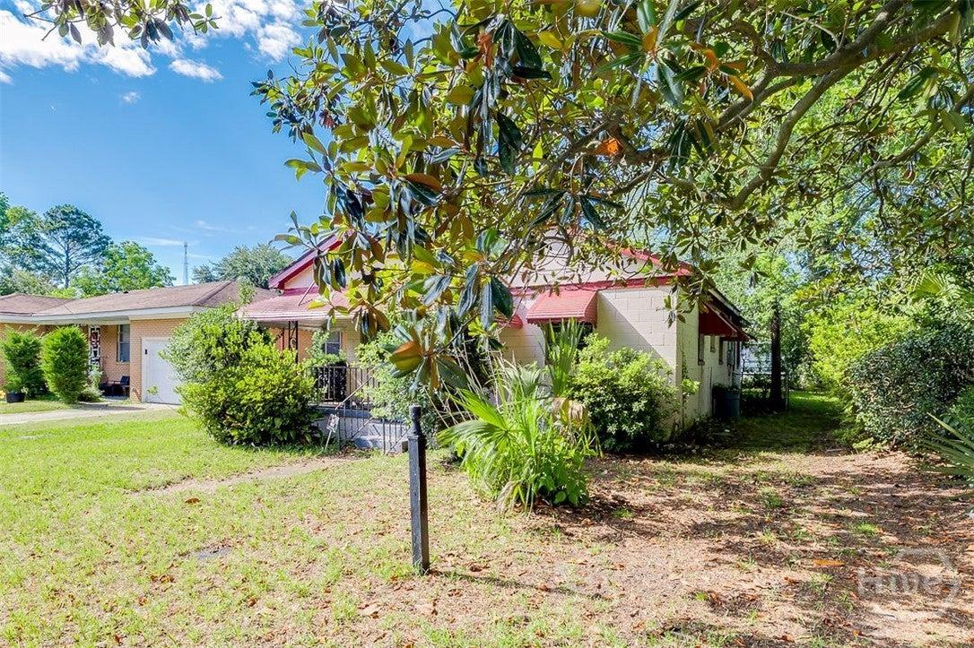 W 49th St, Savannah, GA 31405