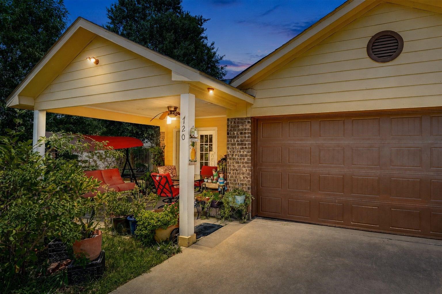 Red Oak Ave, Crosby, TX 77532