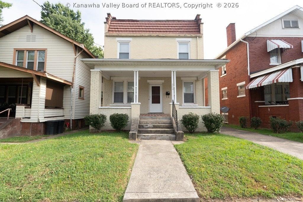 Grant St, Charleston, WV 25302