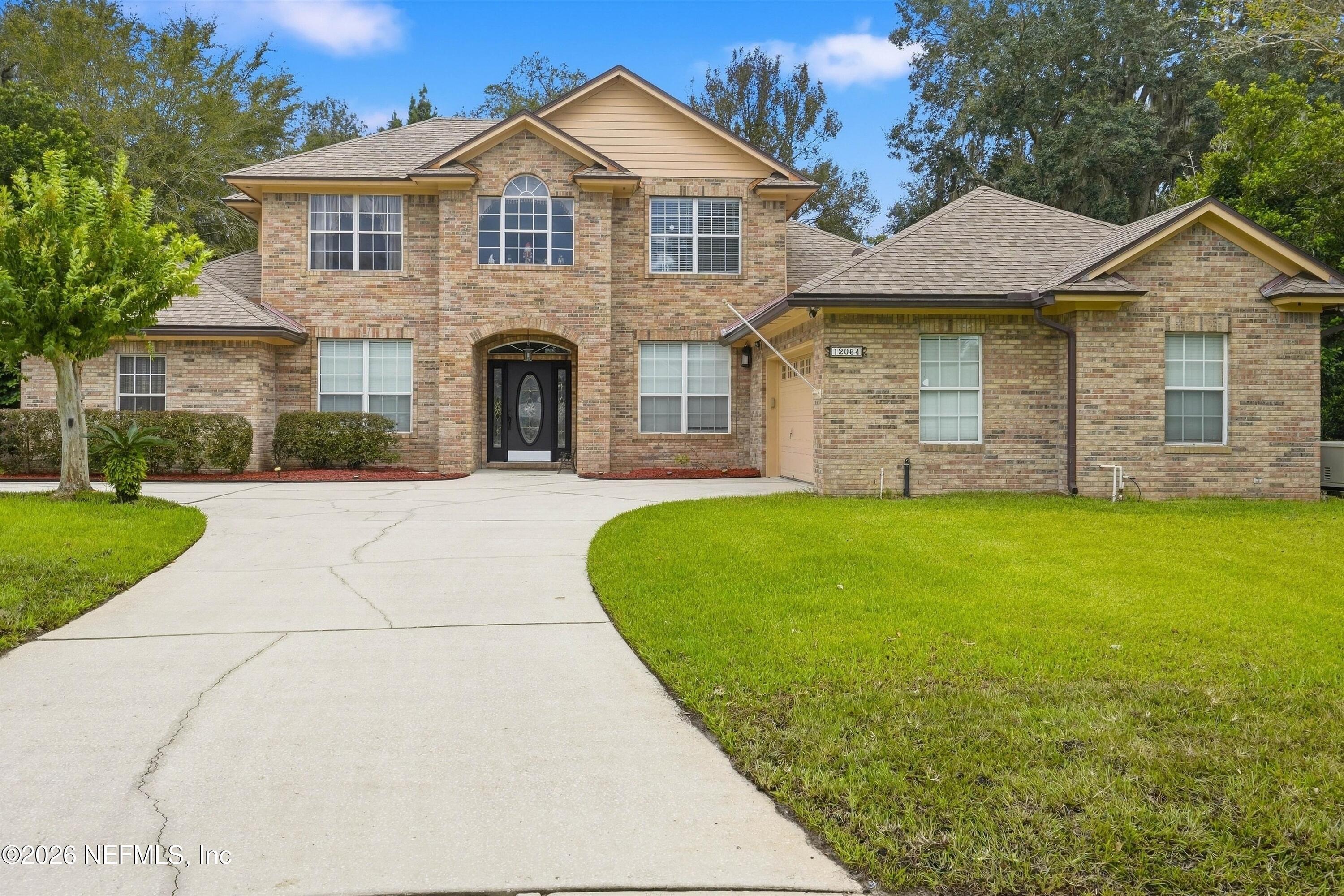 Rising Oaks Ct, Jacksonville, FL 32223