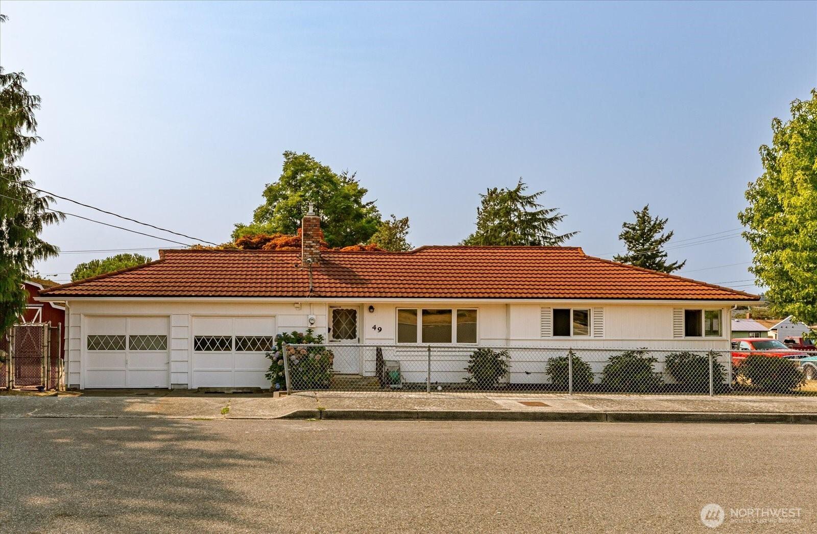 Se Pasek St, Oak Harbor, WA 98277