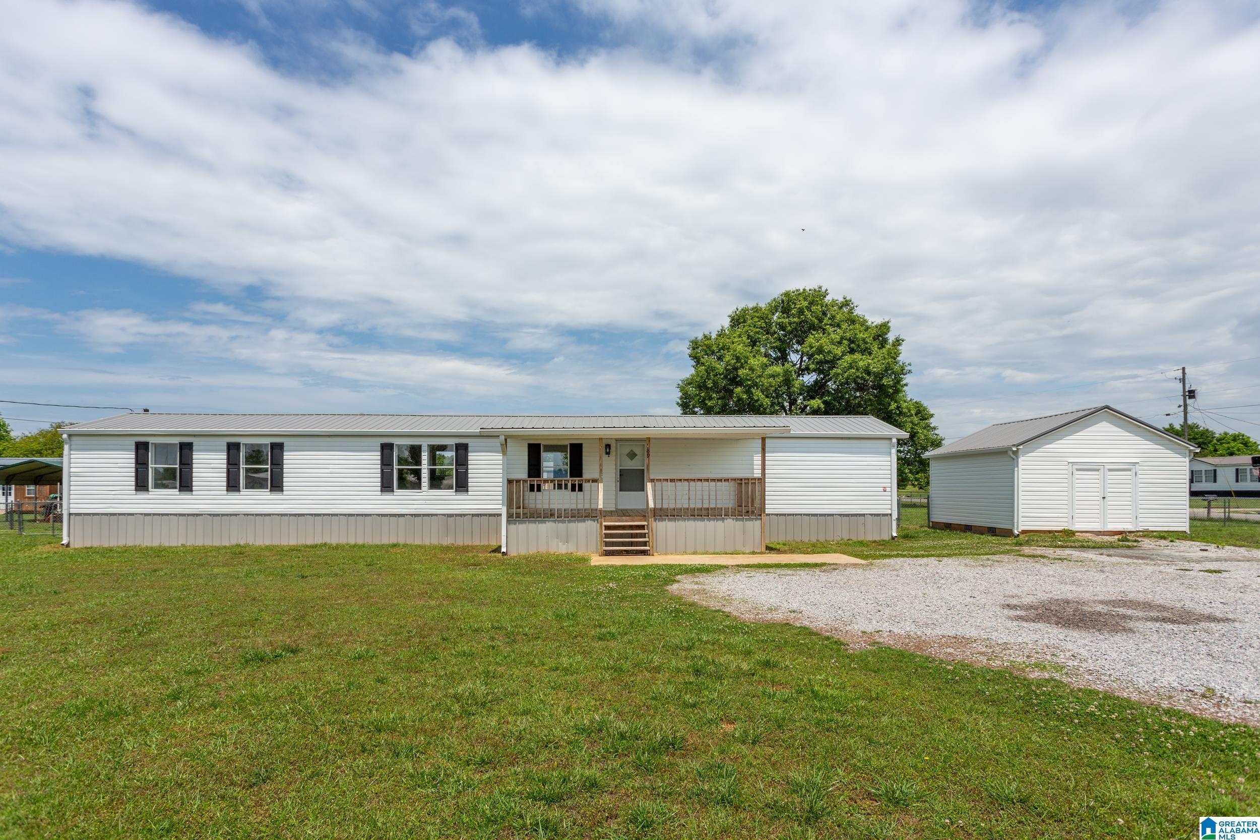 Arika Ln, Ohatchee, AL 36271