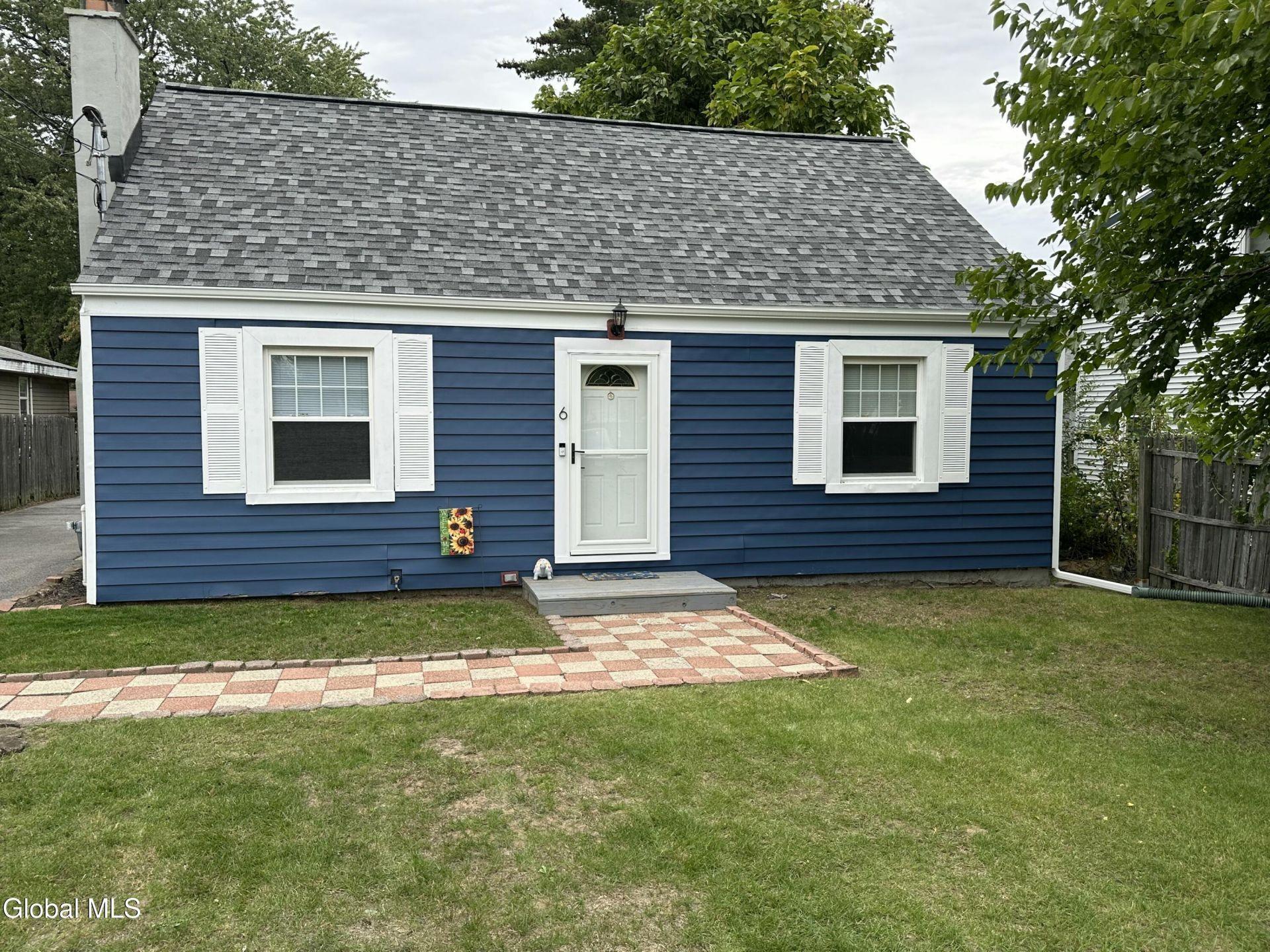 Pfeil Ave, Albany, NY 12205