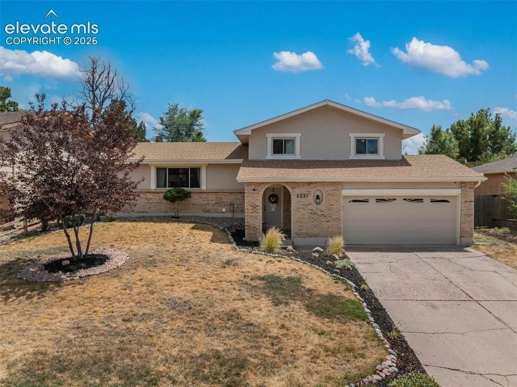 Smokehouse Ln, Colorado Springs, CO 80917