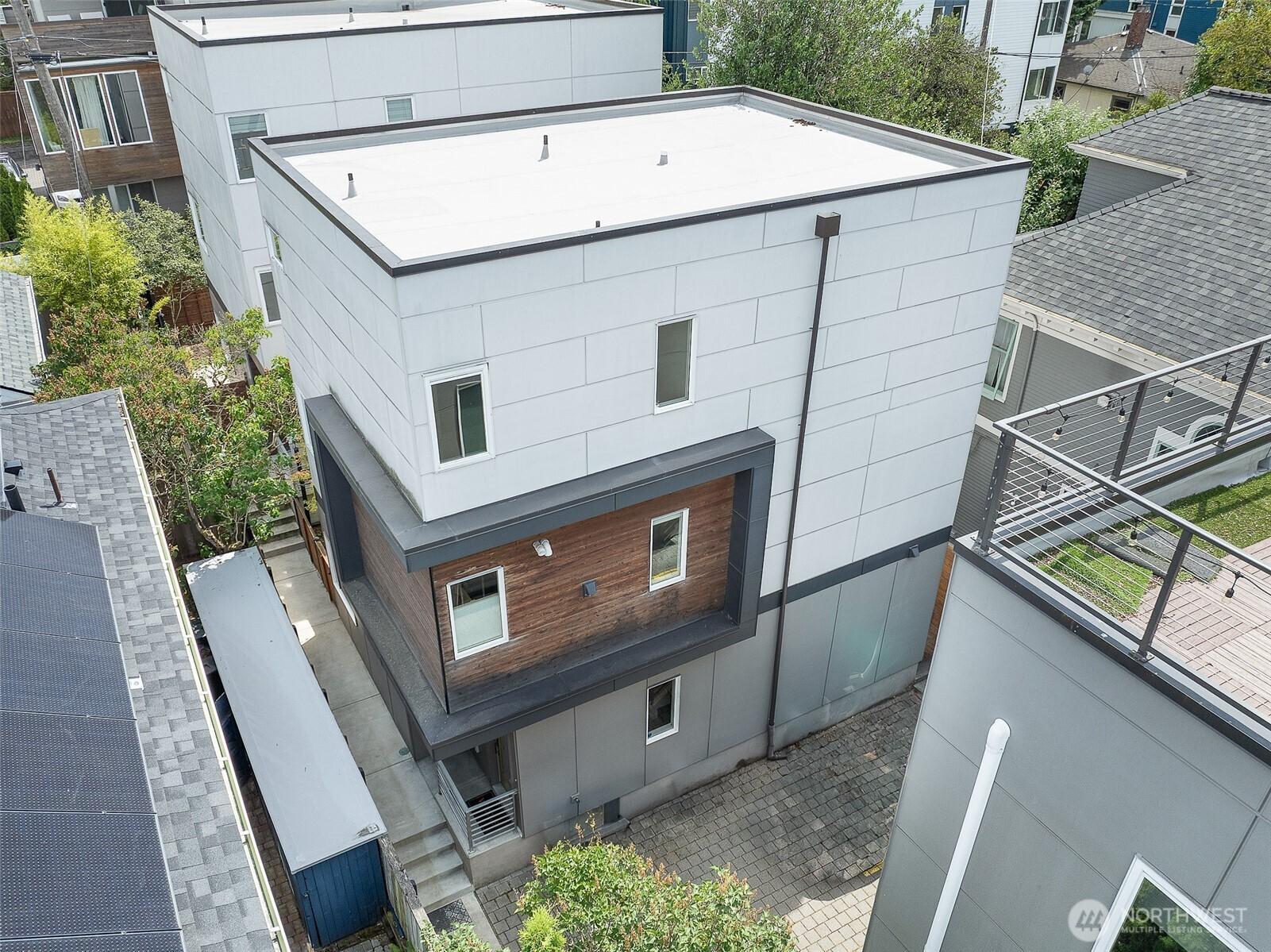 16th Ave, Seattle, WA 98122