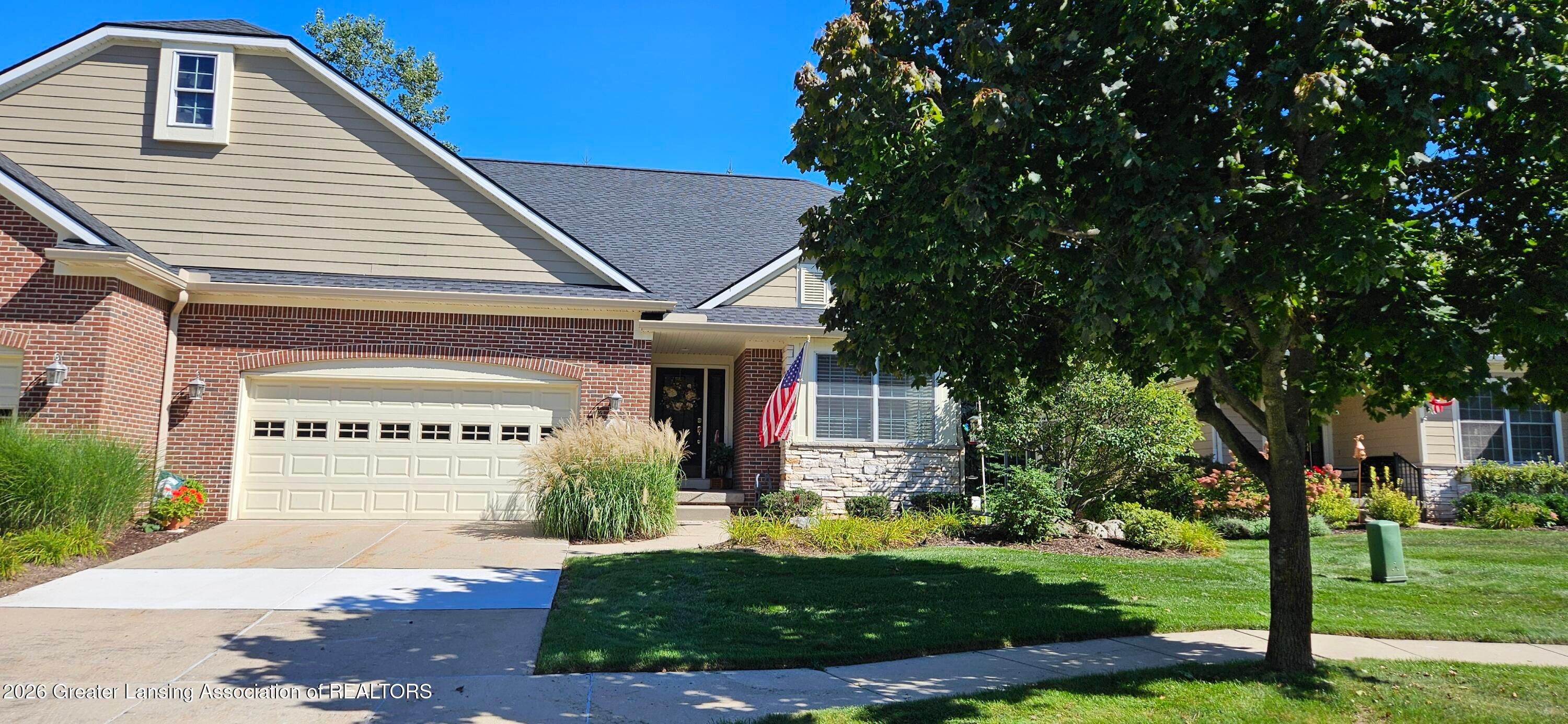 Bridgewater Cir, East Lansing, MI 48823