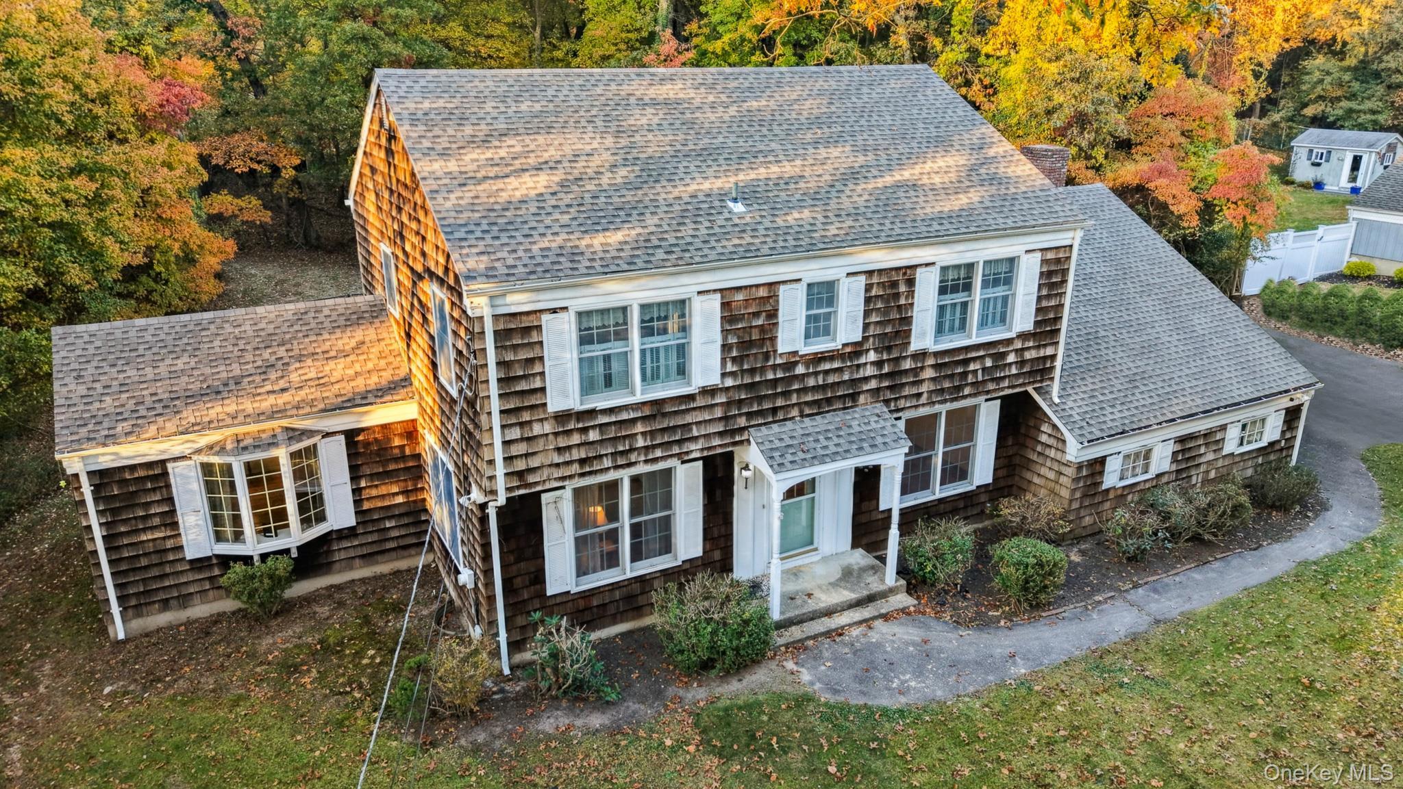 Fairway Dr, Middle Island, NY 11953